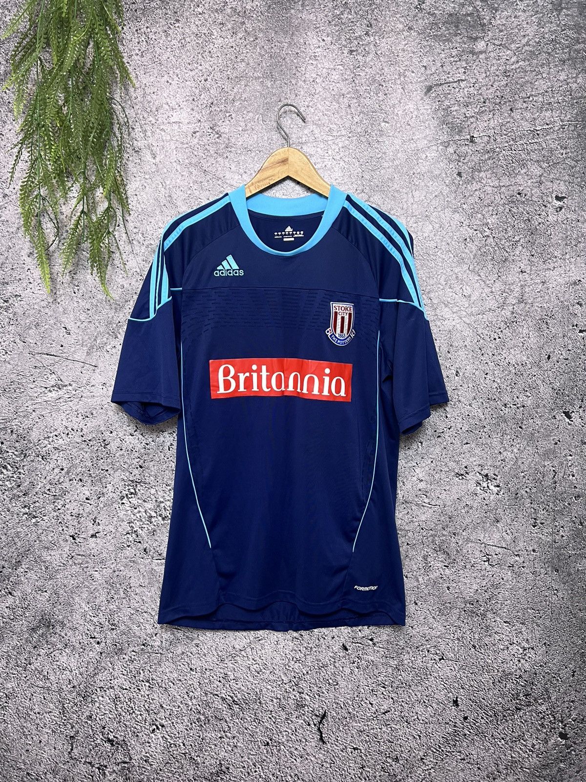 Adidas × Vintage Vintage adidas Stoke City jersey Size US L / EU 52-54 / 3 - 1 Thumbnail