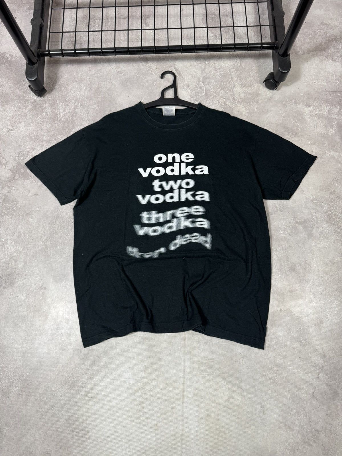 Vintage Vintage "One Vodka Two Vodka Tree Vodka" Distressed Tee Size US XXL / EU 58 / 5 - 1 Thumbnail