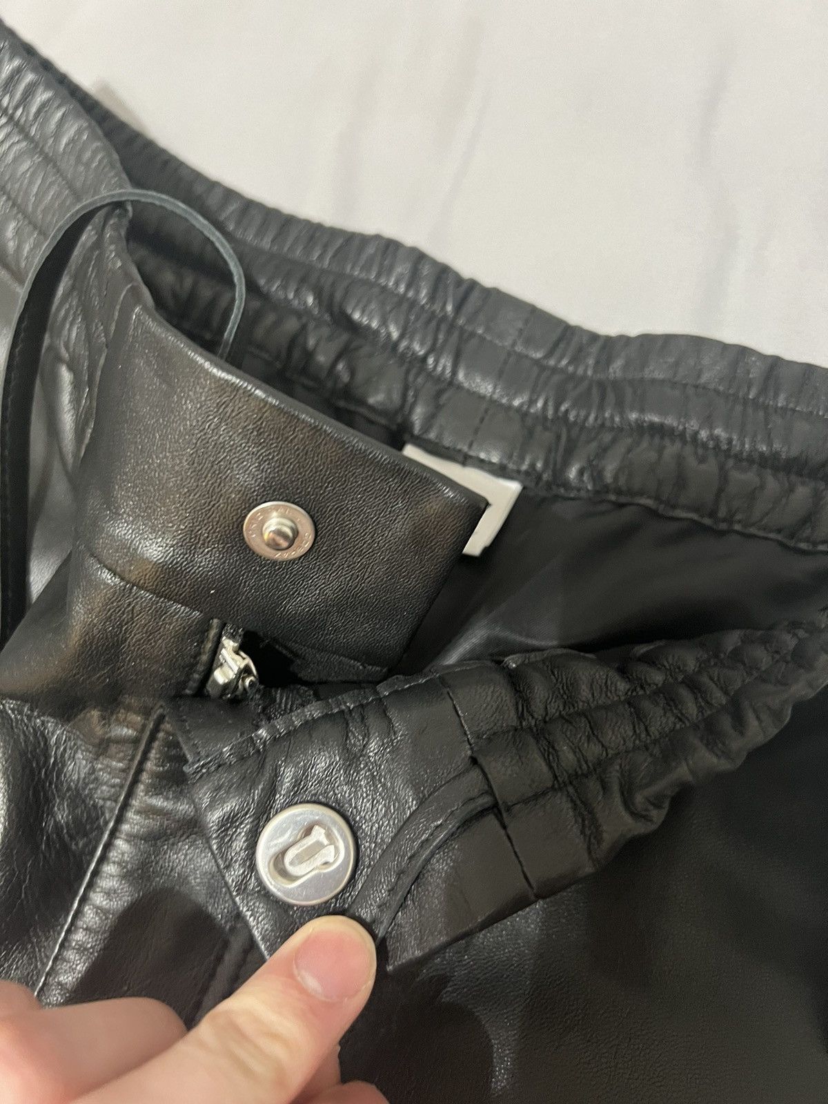 NN07 Nn07 No Nationality Leather Keanu 8232 Shorts Black Size US 31 - 7 Thumbnail