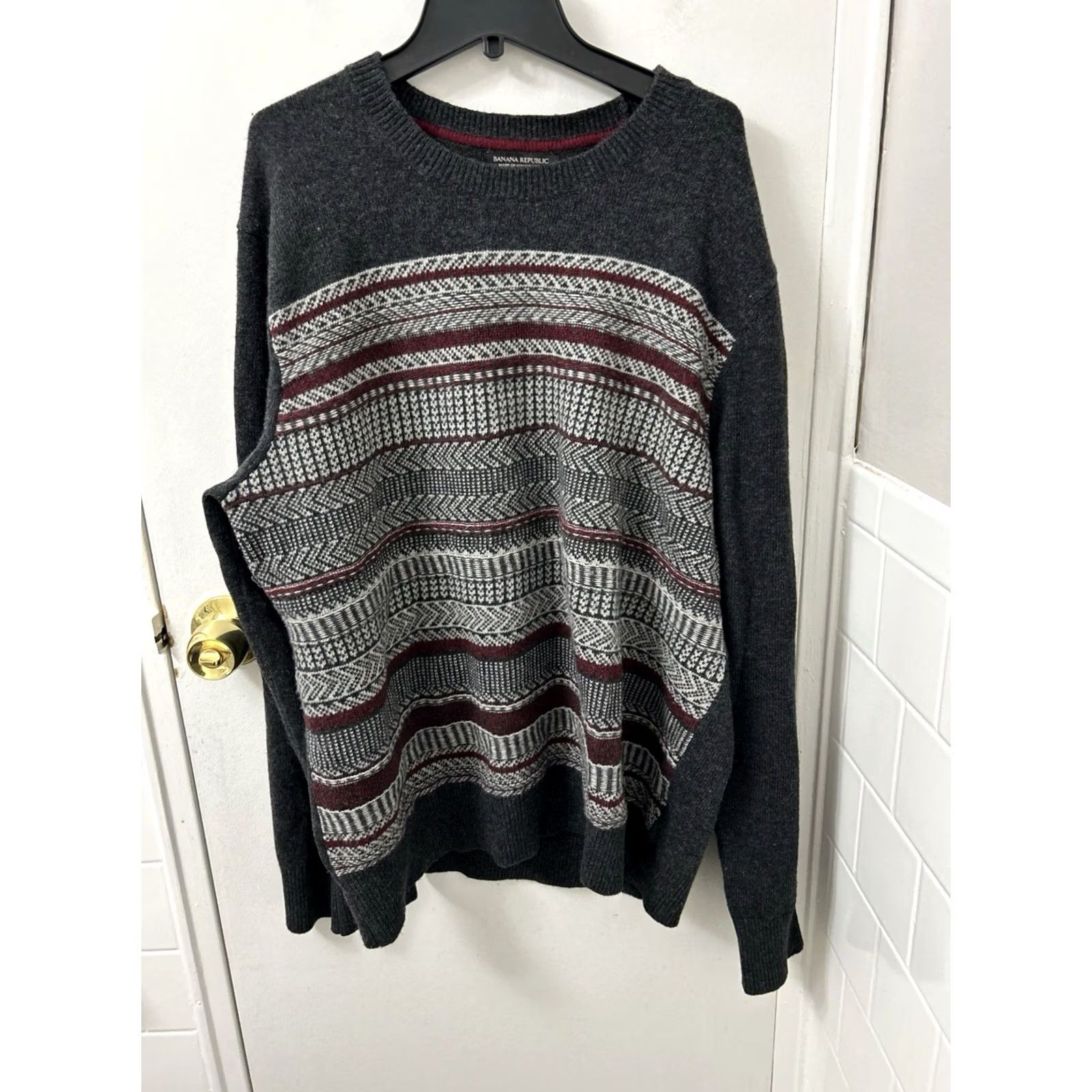 Banana Republic Banana Republic Sweater Mens XL Gray Merino Wool Crew Neck Fair Isle Pullover Knit Size US XL / EU 56 / 4 - 2 Thumbnail