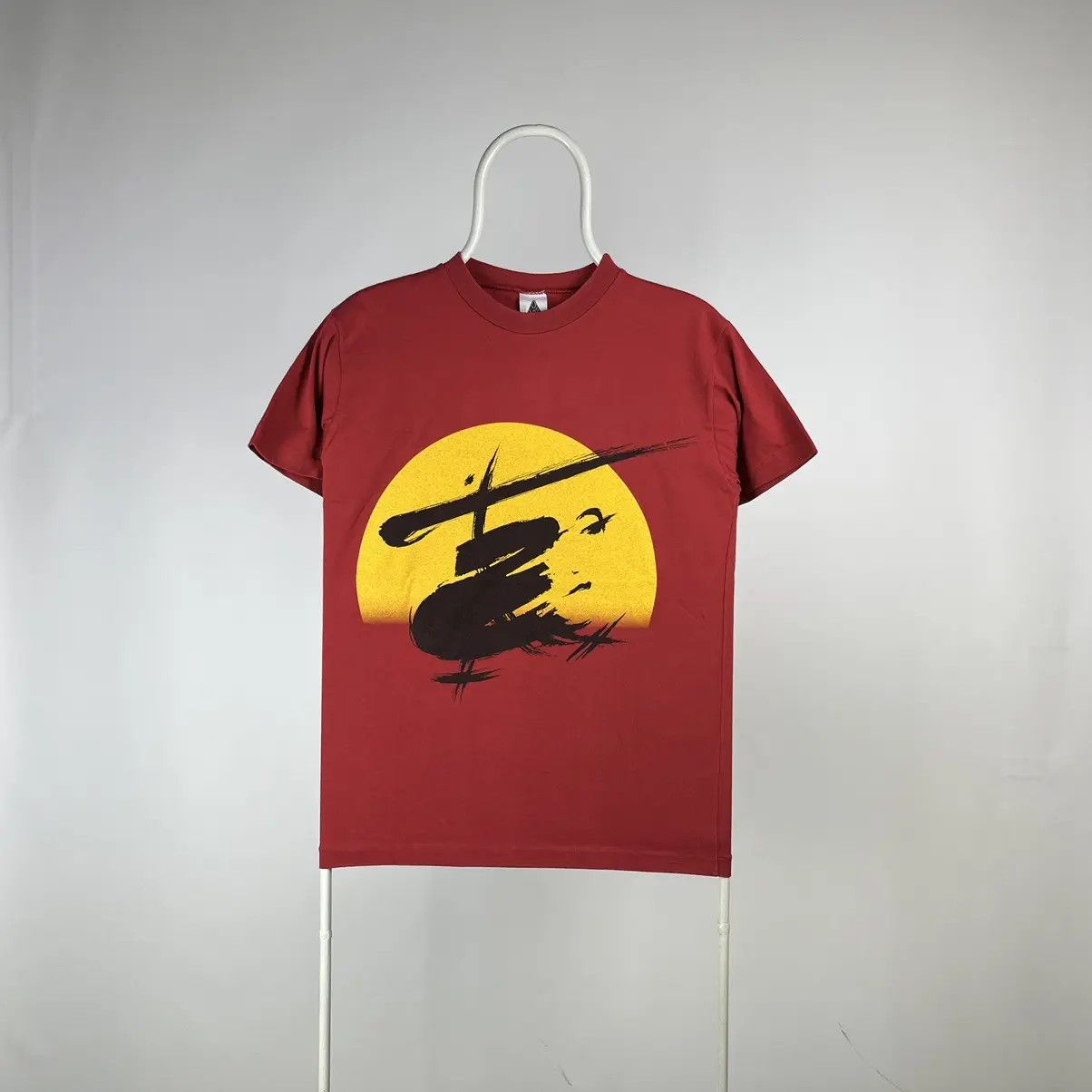 Band Tees Miss saigon T-shirt art 1988 vintage band tee size Medium Size US M / EU 48-50 / 2 - 1 Thumbnail