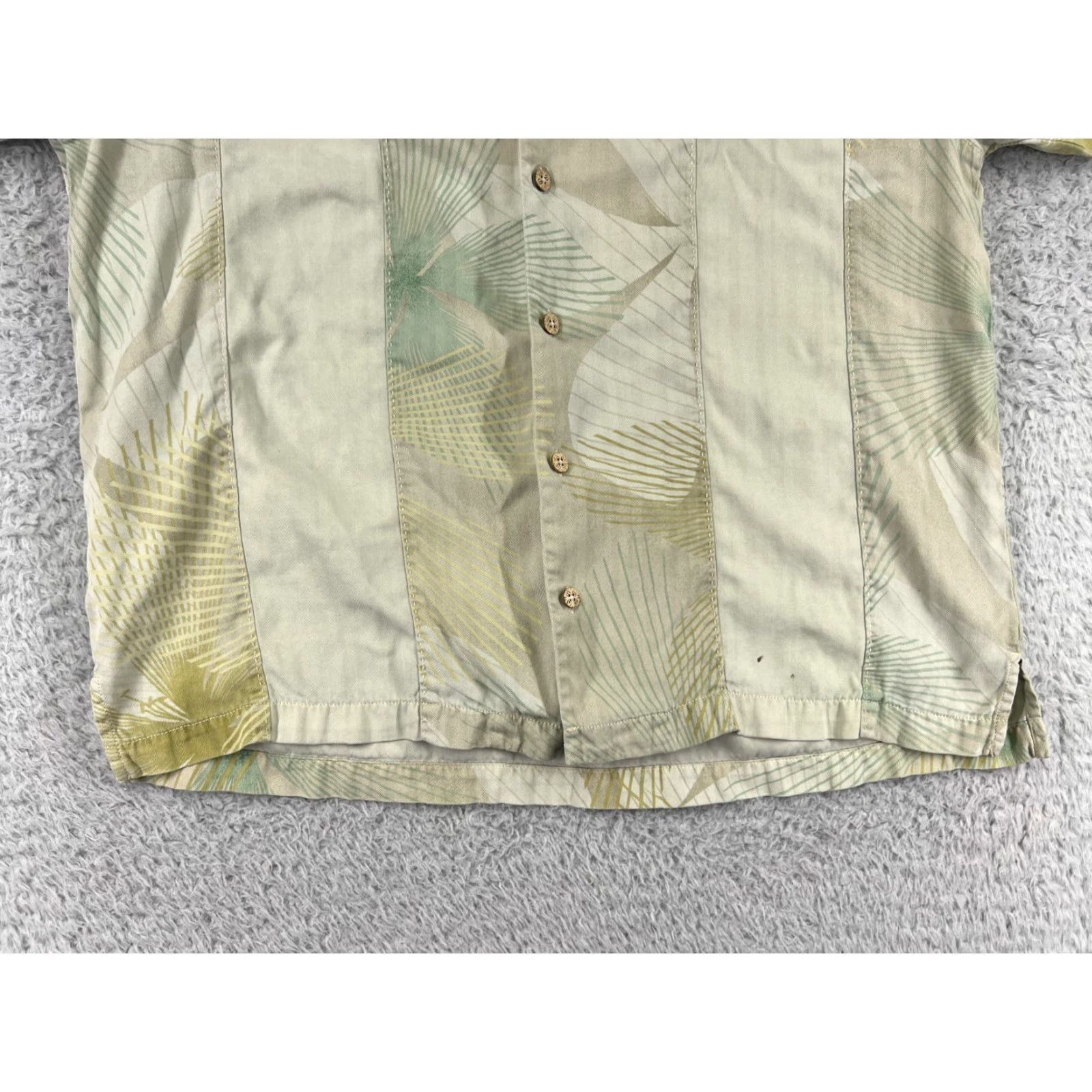 Tommy Bahama Tommy Bahama Shirt Mens Large Beige Floral Hawaiian Silk Button-Up Shirt Size US L / EU 52-54 / 3 - 6 Thumbnail