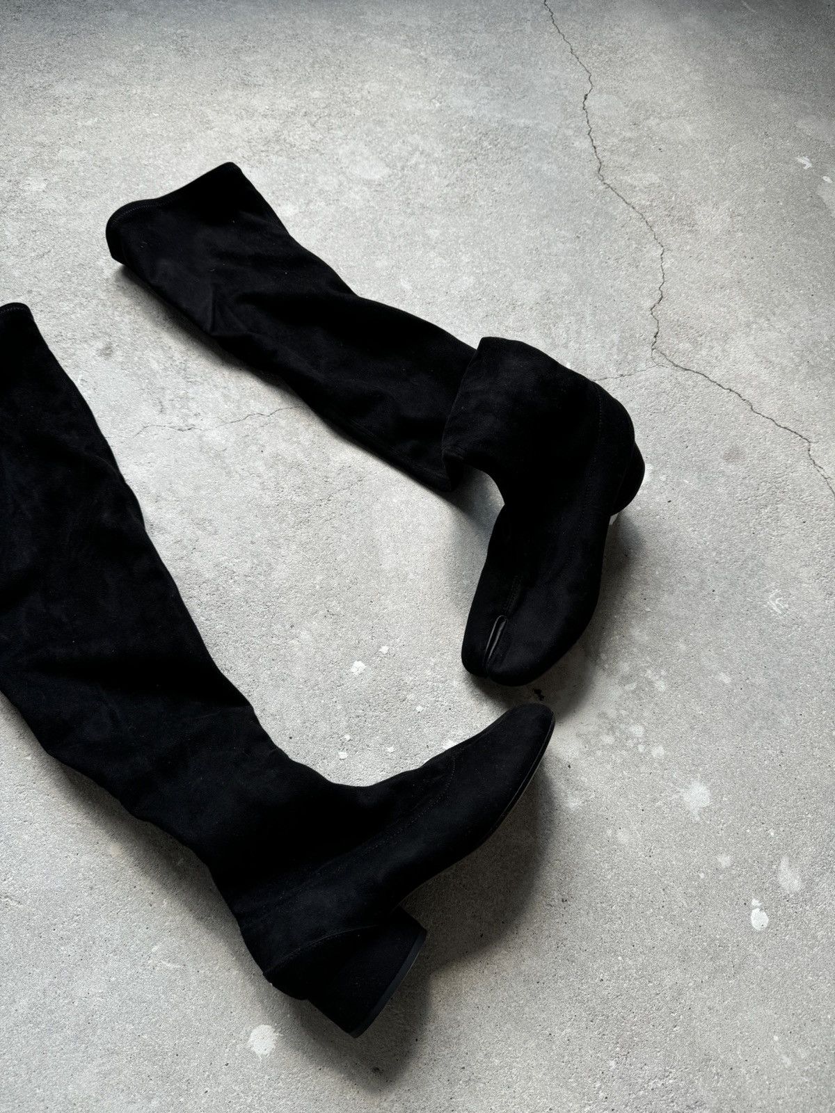 Maison Margiela Maison Margiela Tabi Suede High Boots Size US 7 / IT 37 - 2 Thumbnail