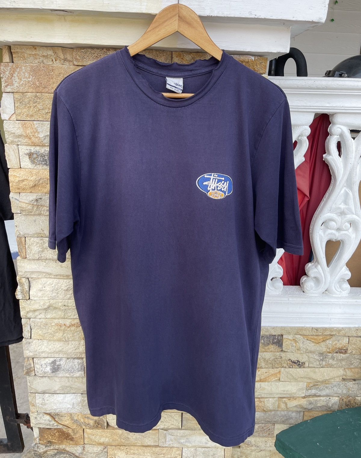 Stussy Vintage 90s Thrashed🔥STUSSY USA🔥Big Logo Sun Faded Tshirt Size US L / EU 52-54 / 3 - 3 Thumbnail