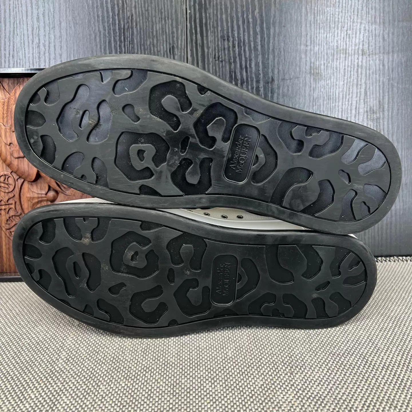 Alexander McQueen Alexander McQueen Deck White & Black 41.5 Size US 8.5 / EU 41-42 - 6 Thumbnail