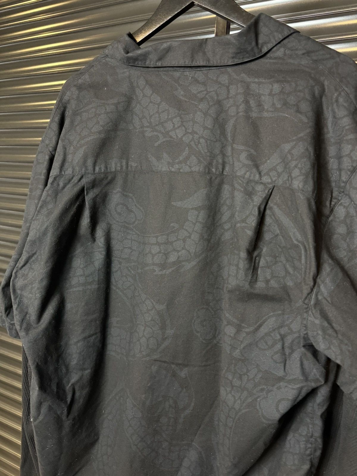 Givenchy Givenchy Chinese New Year Flame Sleeve Button Up Shirt New Size US L / EU 52-54 / 3 - 9 Thumbnail