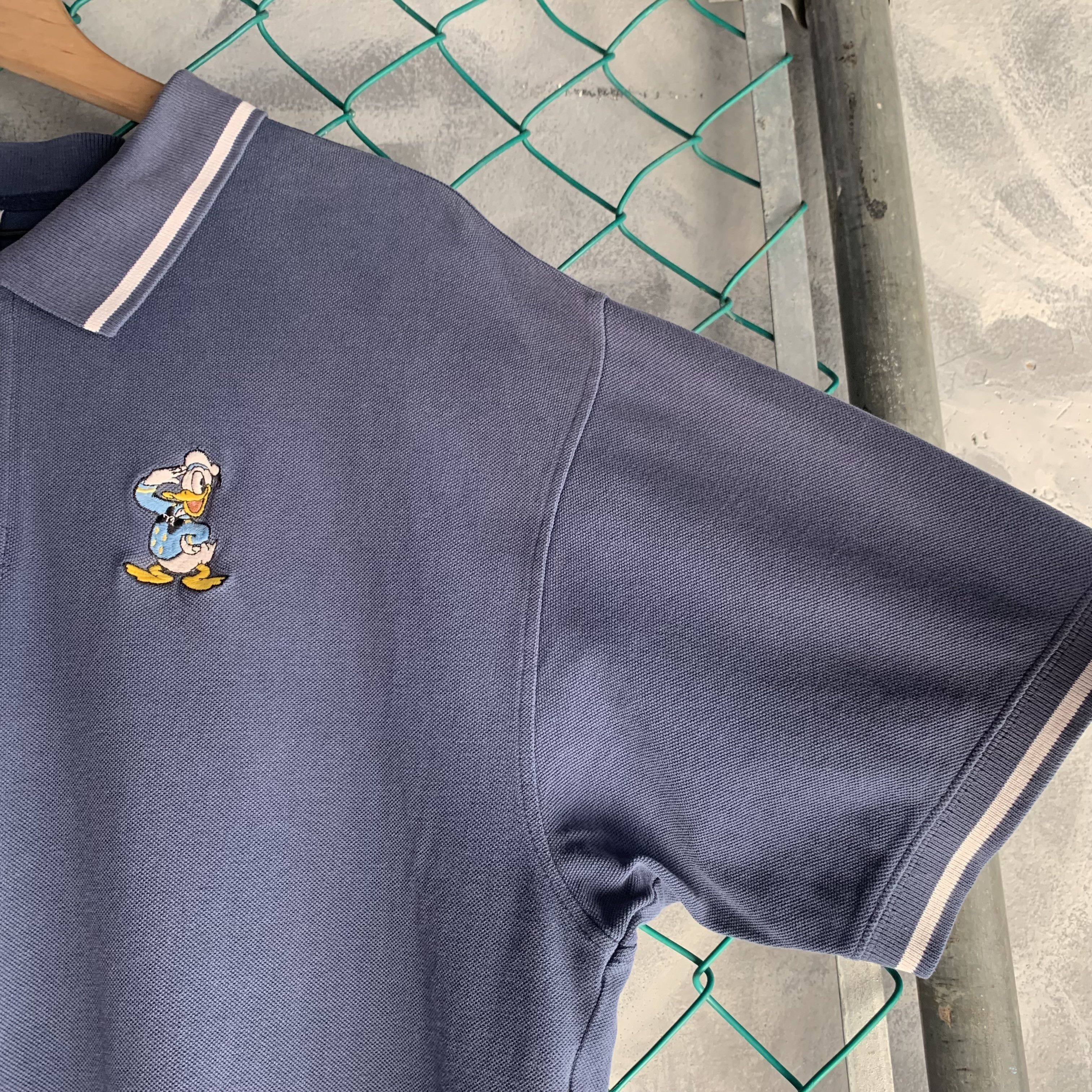 Disney Disney Polo Shirt Men's Size XL Navy Blue Donald Duck Size US XL / EU 56 / 4 - 4 Thumbnail