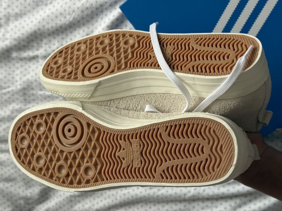 Adidas Adidas Hi Alife Size US 12 / EU 45 - 11 Thumbnail