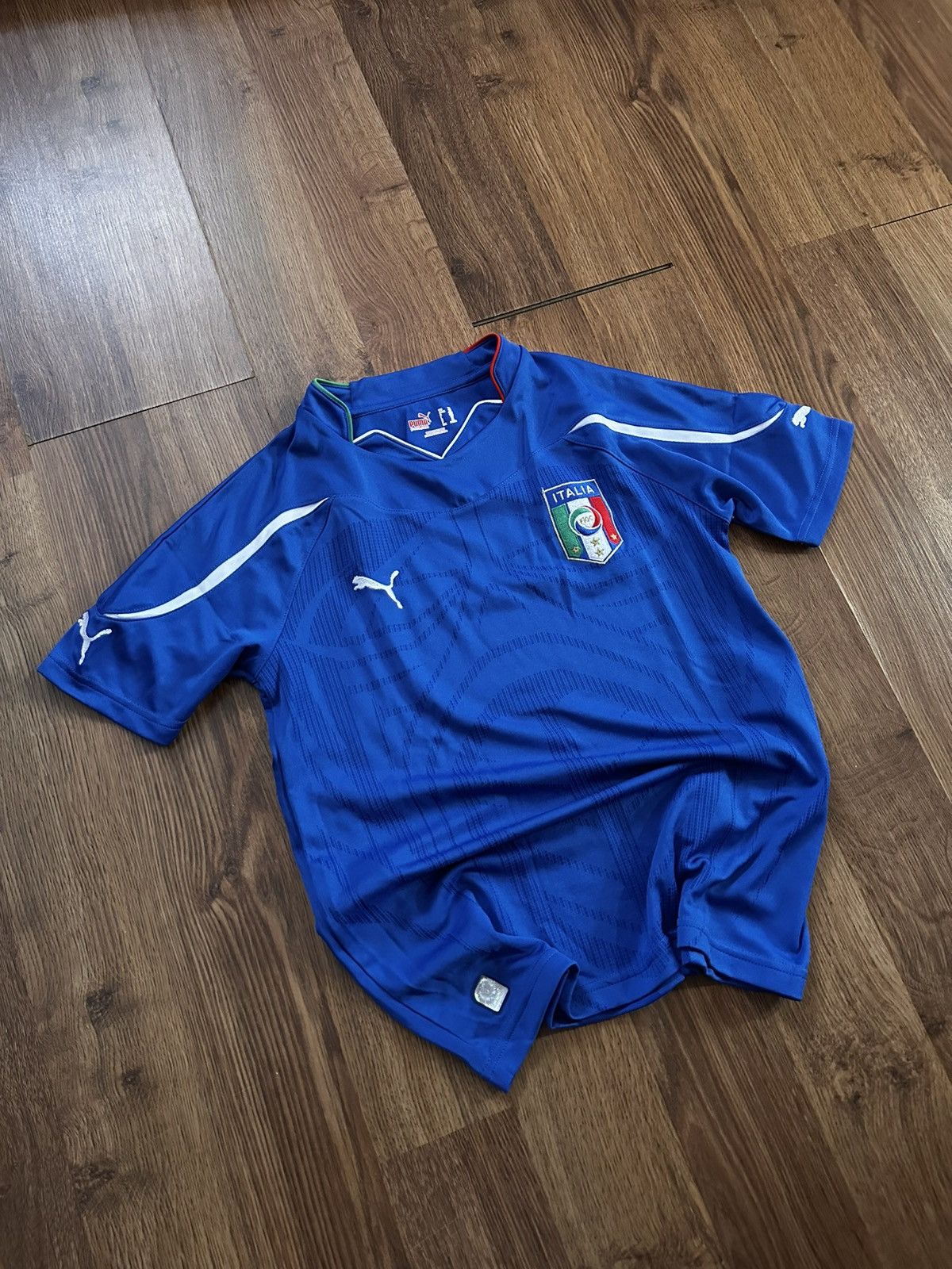 Puma Vintage Puma Italy 2008-2010 Home Football Shirt Jersey YL Size US XXS / EU 40 - 3 Thumbnail