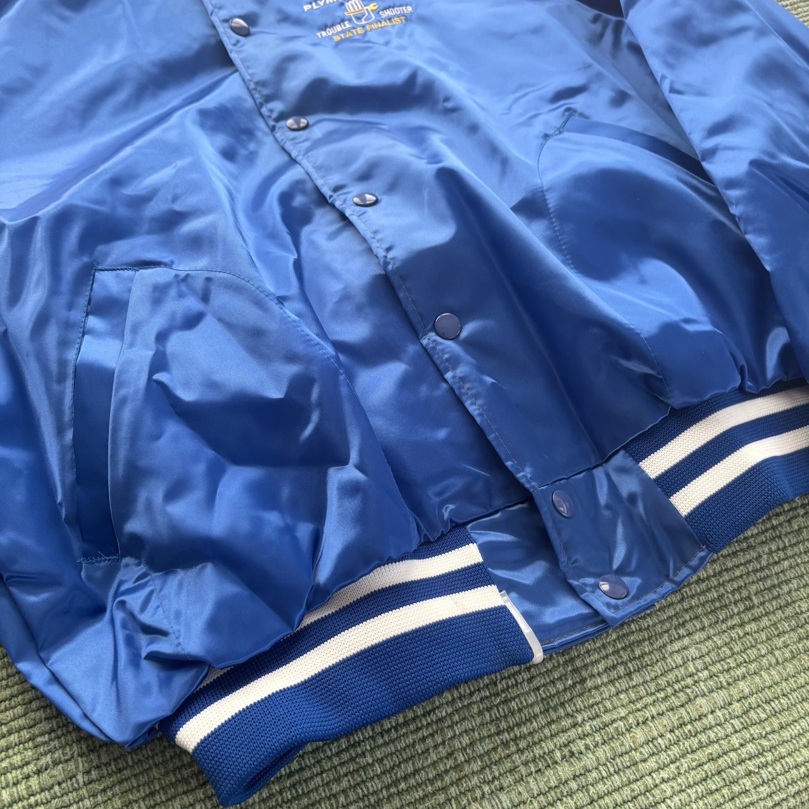 Vintage 1980s vintage shiny blue satin bomber jacket Size US XL / EU 56 / 4 - 3 Thumbnail