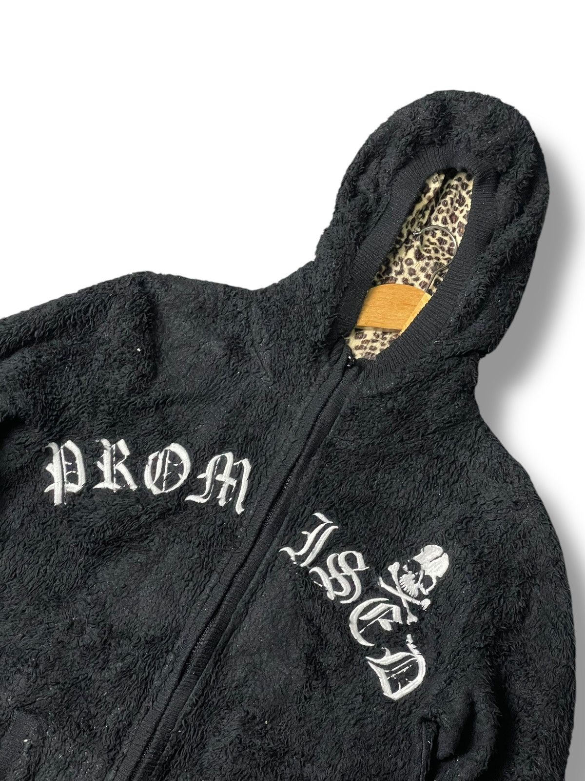 Japanese Brand × Seditionaries × Vintage STRANGE HEAVEN Punk Skull Embroidered Fleece Jacket (101) Size US L / EU 52-54 / 3 - 3 Thumbnail