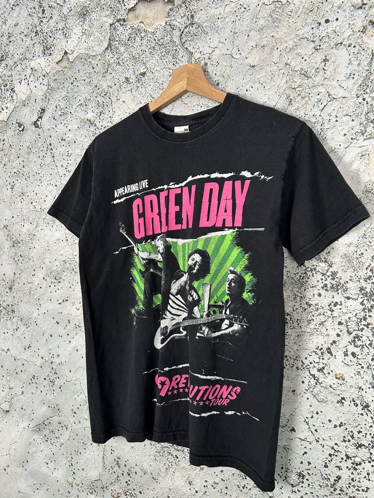Band Tees Vintage Green Day 99 Revolutions Tour Rock Band Tee Rare Size US S / EU 44-46 / 1 - 3 Thumbnail