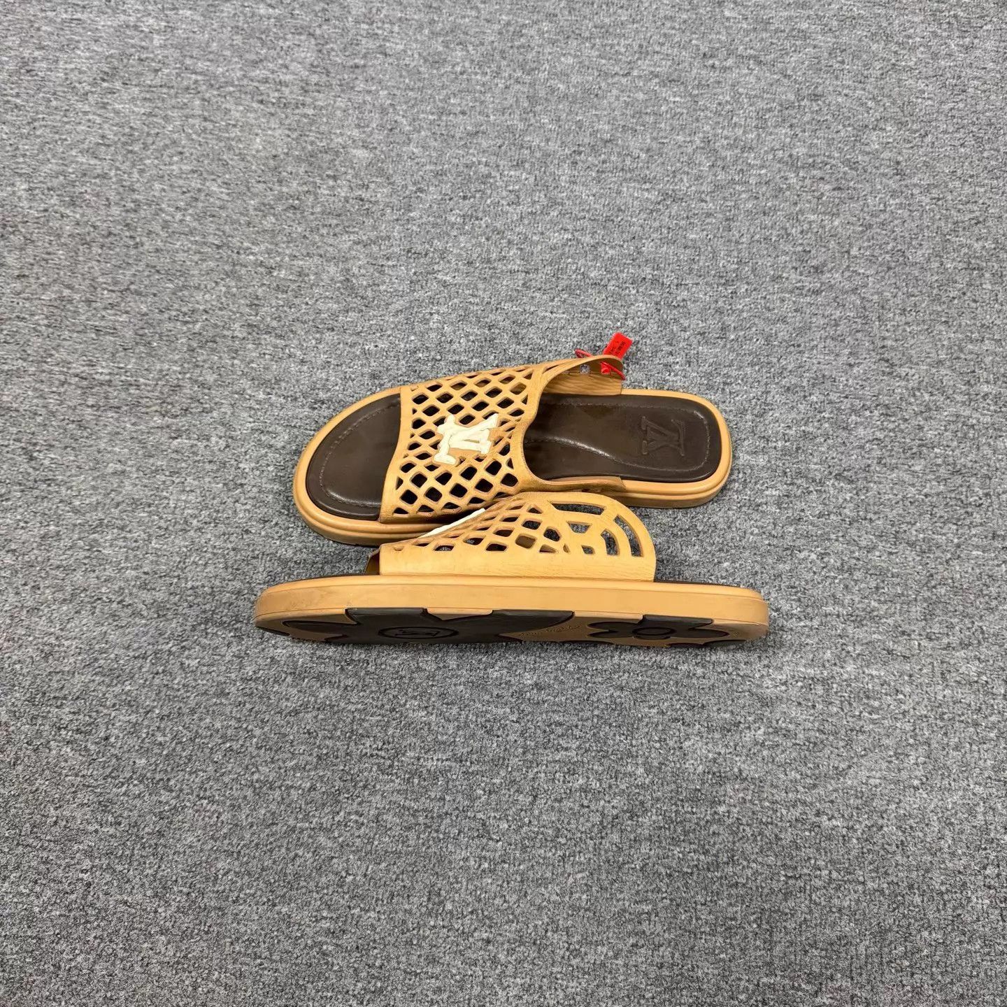 Louis Vuitton LV x Tyler Maillard Slippers 43 Size US 10 / EU 43 - 3 Thumbnail