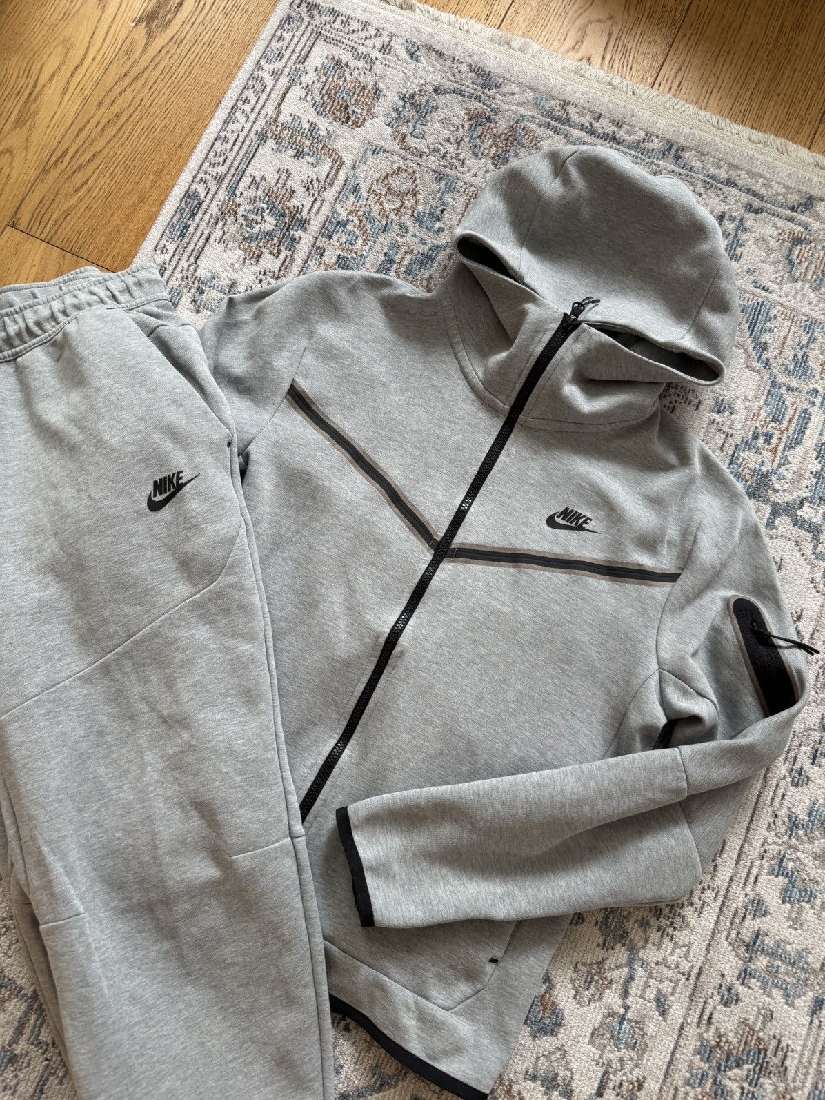 Nike Nike Tech Tracksuit Set Joggers Fleece Drill Sweatshirt Size US L / EU 52-54 / 3 - 3 Thumbnail