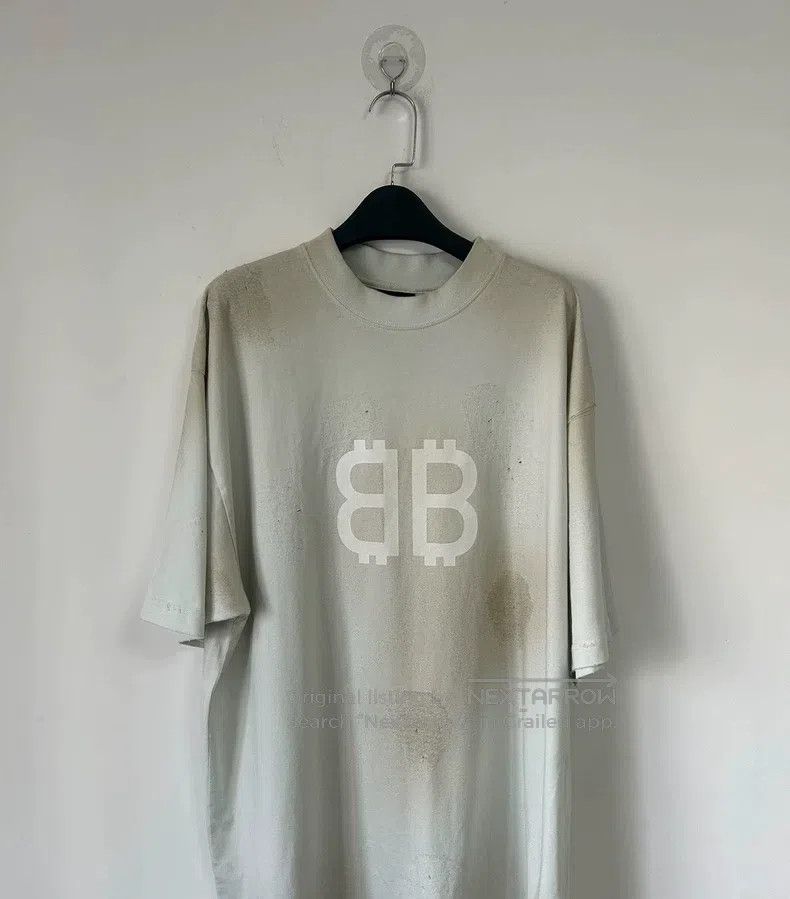 Balenciaga Balenciaga Mud-Dyed Bitcoin Vintage Short-Sleeve T-Shirt, Size US M / EU 48-50 / 2 - 1 Thumbnail
