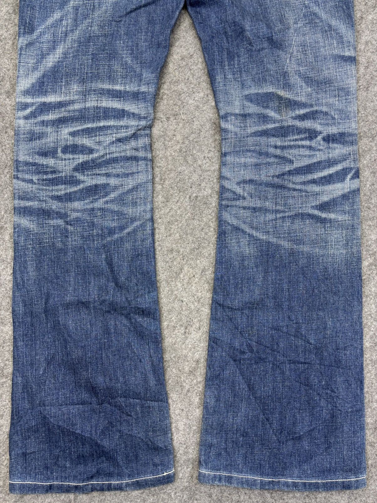 Vanquish 💥Flare💥Vanquish Crazy Fades Low Rise Spiky Flare Denim K1 Size US 32 / EU 48 - 10 Thumbnail