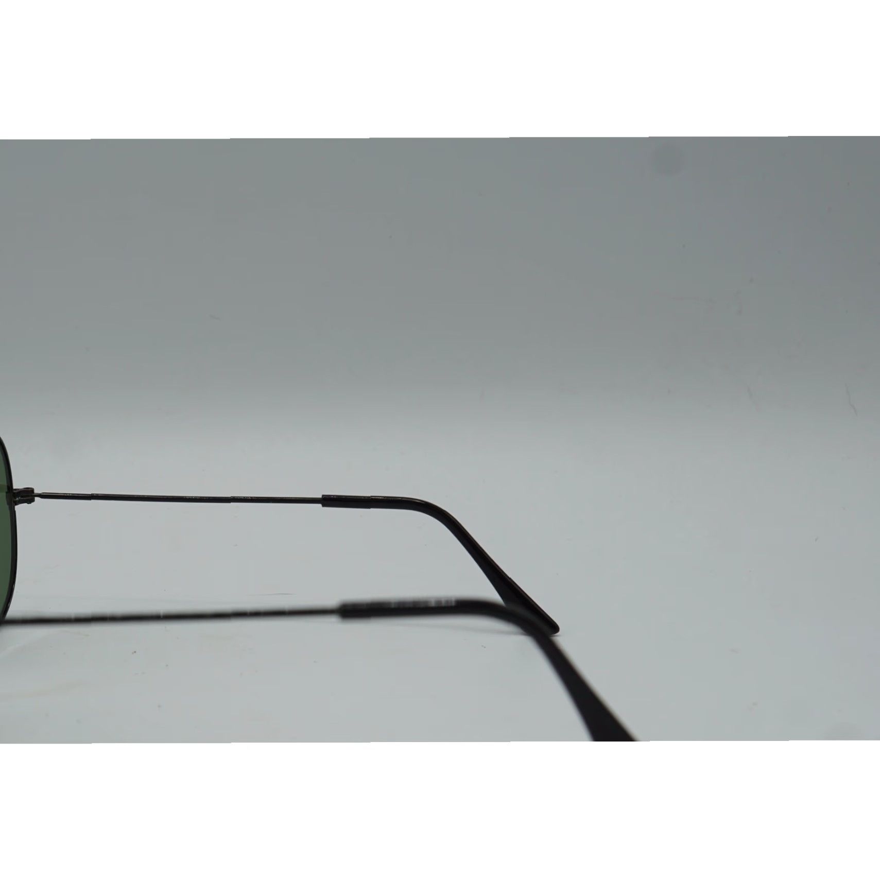 VINTAGE Ray-Ban Aviator Sunglasses RB3025 Black Frame 