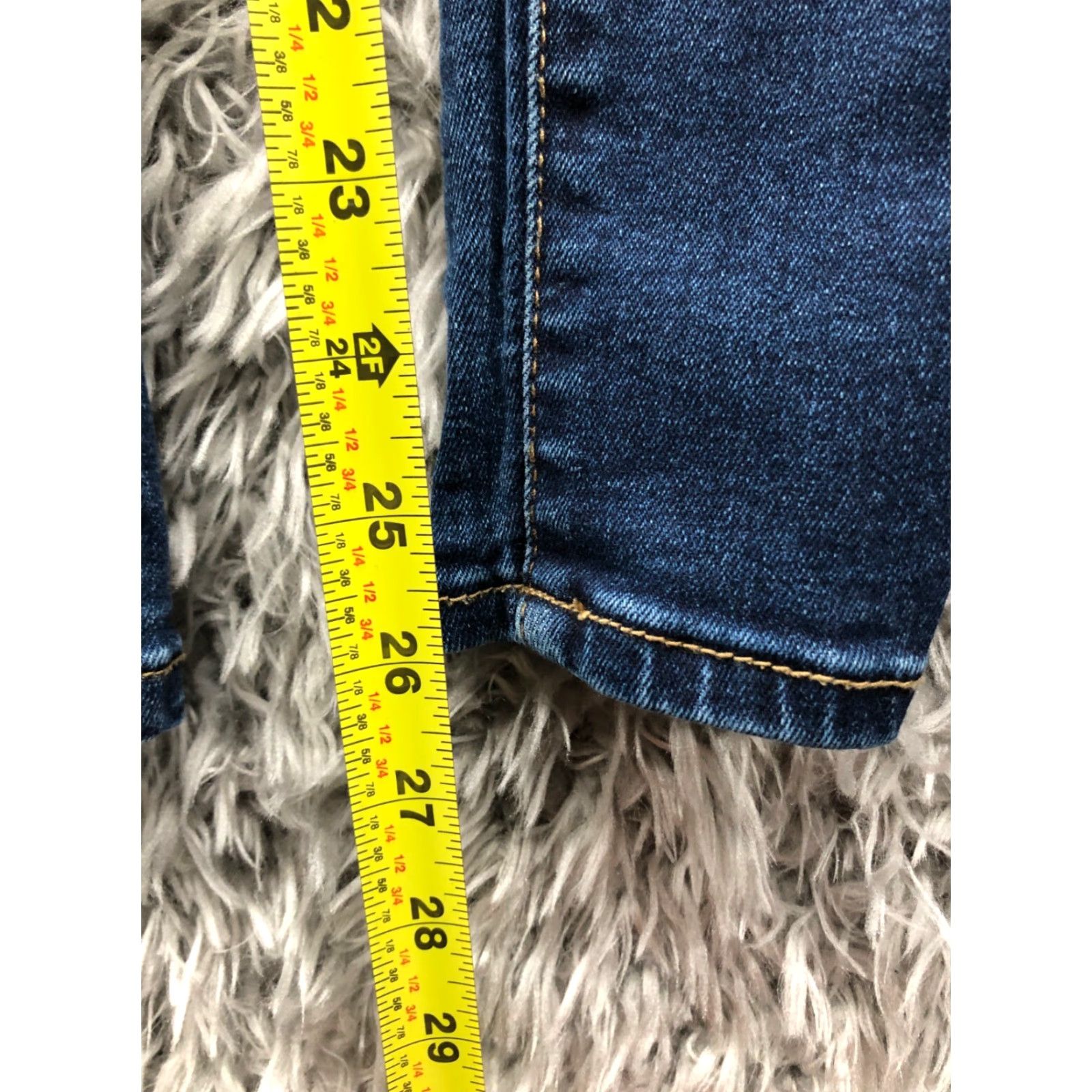 Vintage Miami High Rise Skinny Jeans Juniors Size 3 Dark Wash Blue Denim 5-Pocket Womens Jeans Size 26" / US 2 / IT 38 - 3 Thumbnail