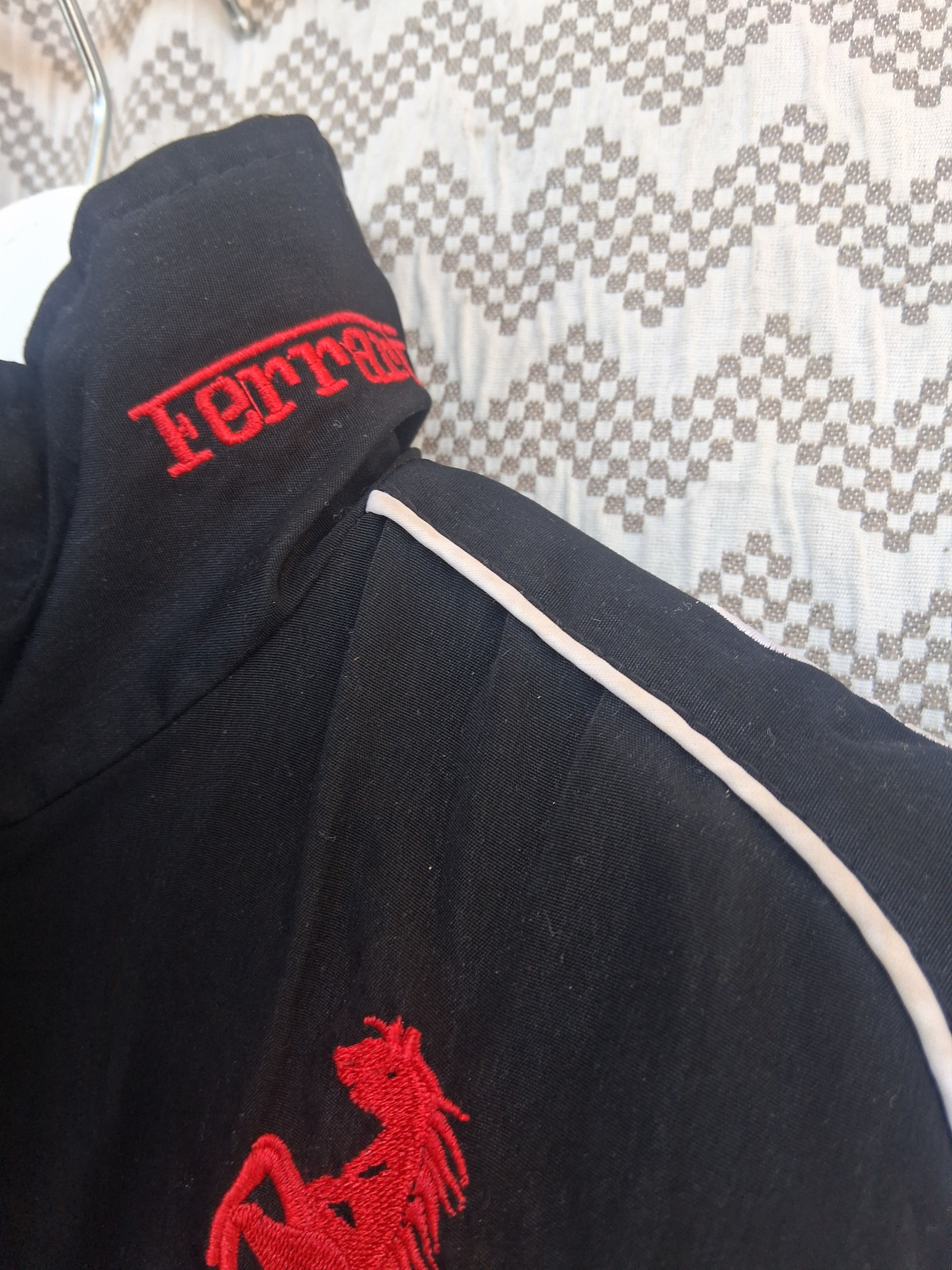 Ferrari Ferrari Racing Jacket with Vodafoen Sponsor Logo from 1990s Size US XS / EU 42 / 0 - 6 Thumbnail