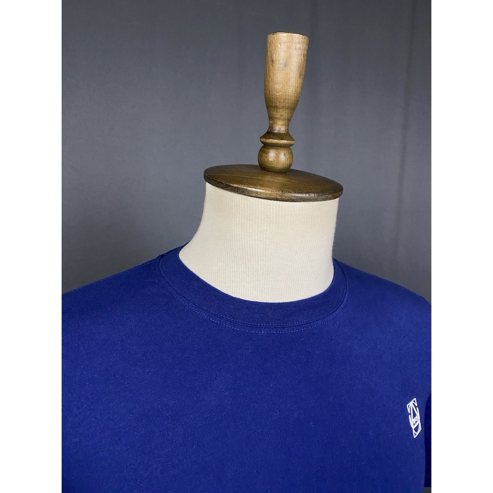 Alexander McQueen Alexander McQueen Small Logo Men's Blue T-Shirt Size L Size US L / EU 52-54 / 3 - 6 Thumbnail