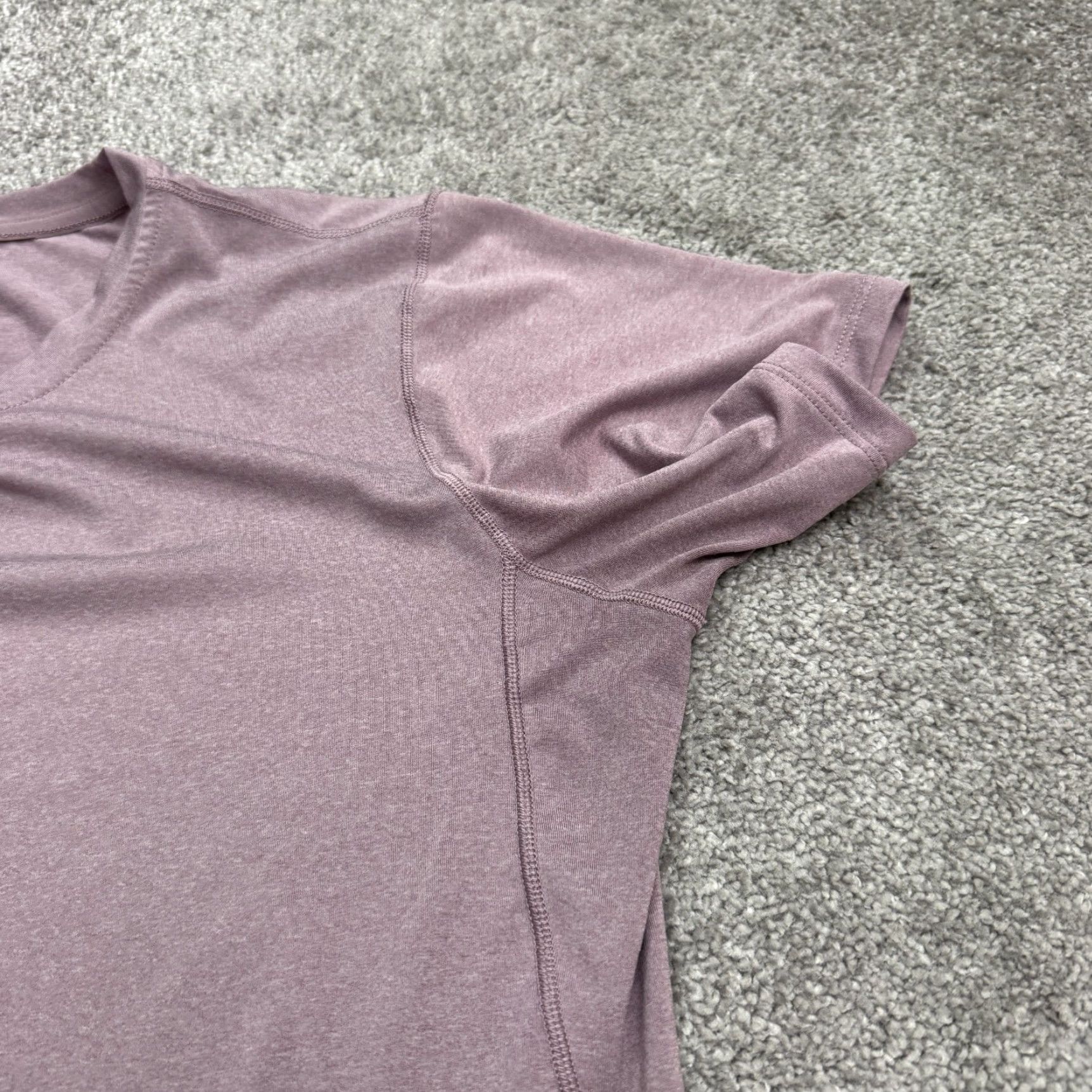 Burton Burton T-Shirt Womens Large Lavender Crew Neck Short Sleeve Athletic Tee - Purple Activewear, CrossFit, Gym & Training, Athleisure, 90s Inspired? Size L / US 10 / IT 46 - 3 Thumbnail