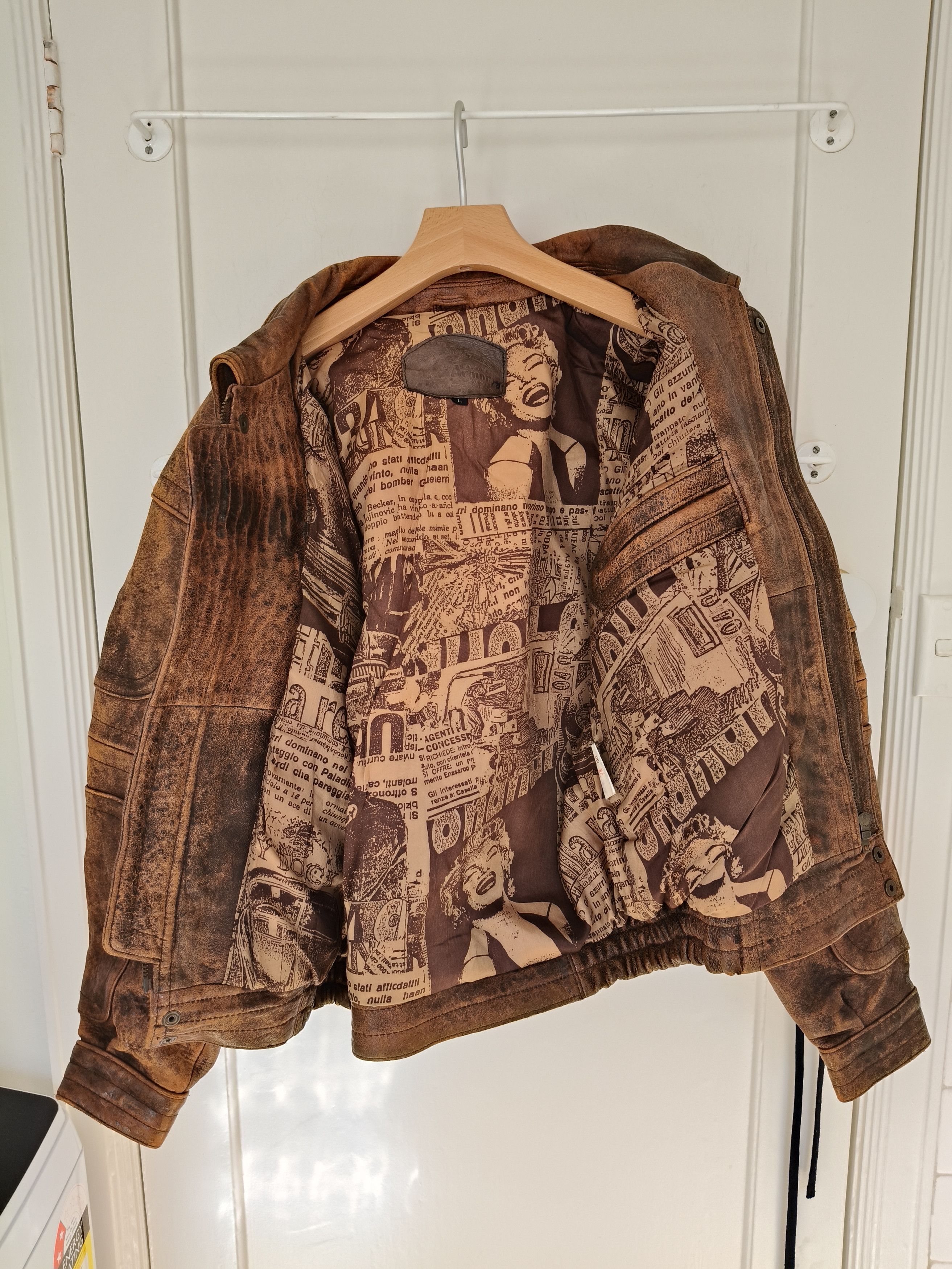 Japanese Brand Vintage Wind Armor Marilyn Monroe Bomber Leather Jacket Size US L / EU 52-54 / 3 - 8 Thumbnail