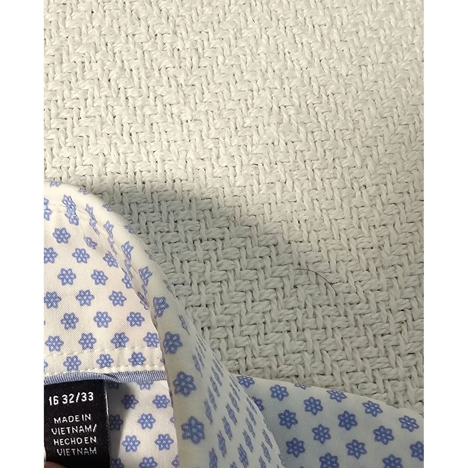Psycho Bunny Psycho Bunny Button-Up Shirt Men 16 Blue Geometric Modern Stretch / Casual Formal Party/Cocktail Travel Wedding Mens Button-Up Shirt Size 42R - 3 Thumbnail
