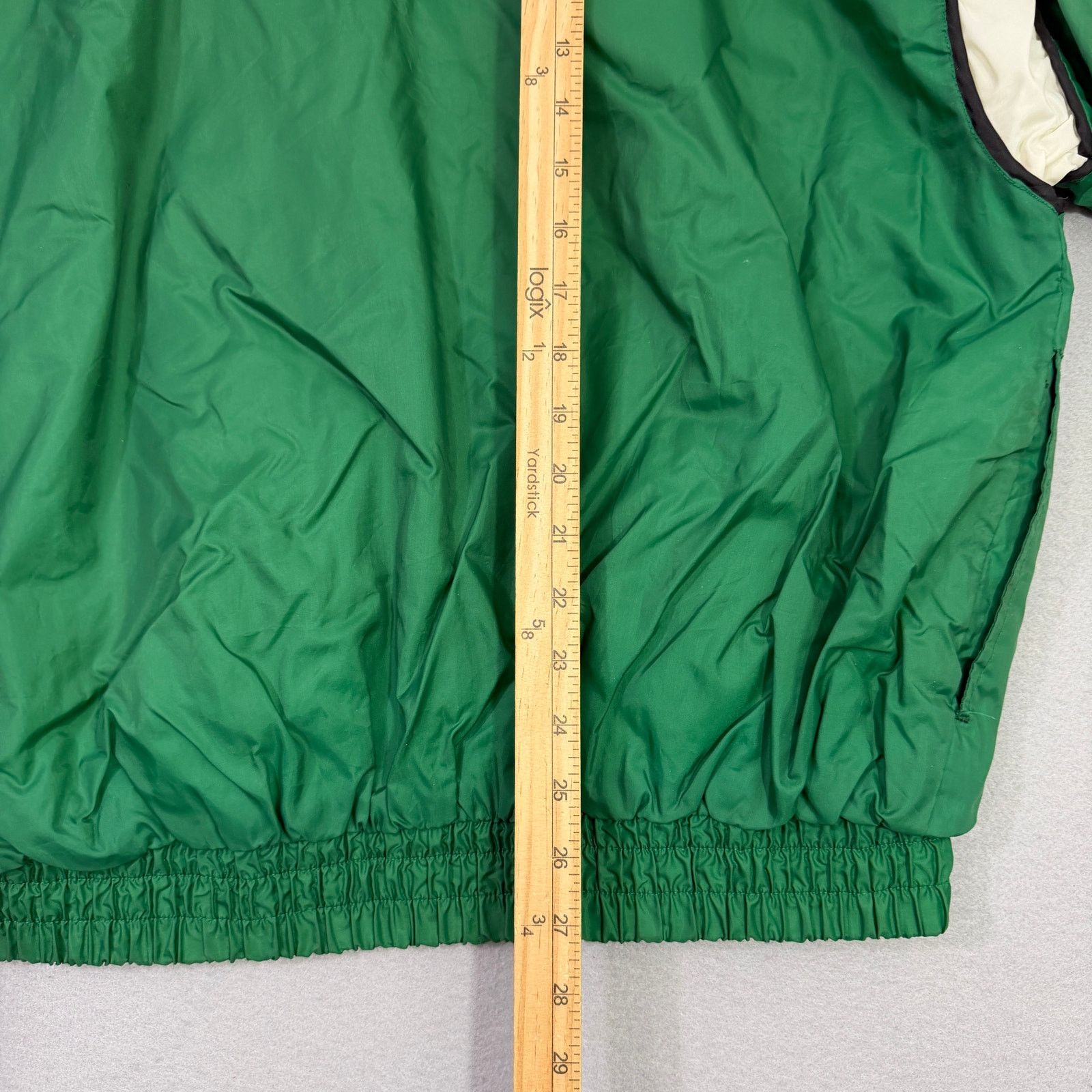 Vintage Vintage Starter Boston Celtics Windbreaker Jacket Large Size US L / EU 52-54 / 3 - 13 Thumbnail
