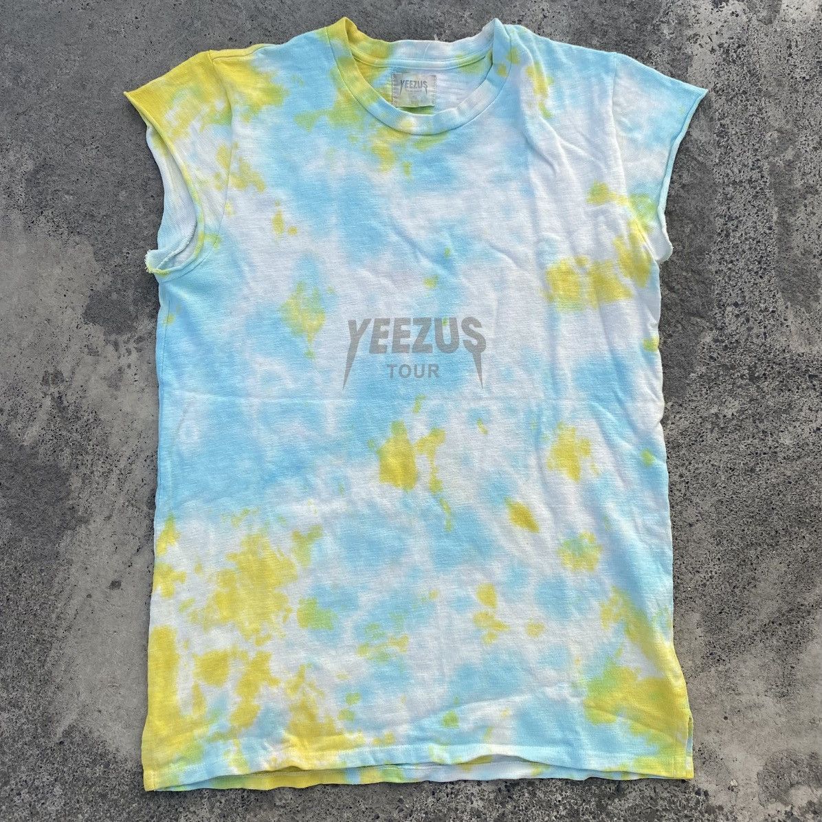 Kanye West Tye Die Sleeveless Kanye West YEEZUS TOUR 2013 Size US L / EU 52-54 / 3 - 1 Thumbnail