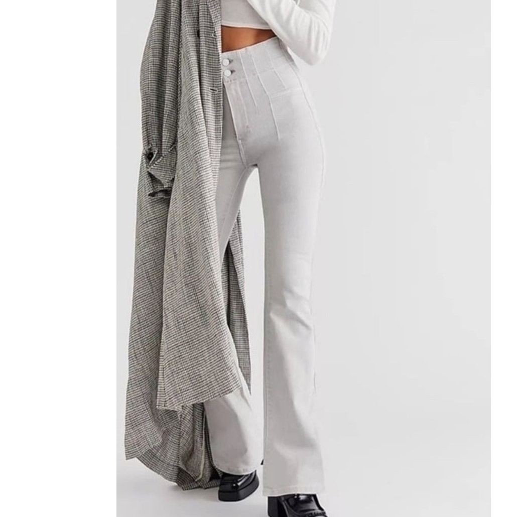 Free People New Free People We The Free Jayde Flare Jeans $98 SZ 32 Gray Size 32" / US 10 / IT 46 - 2 Thumbnail