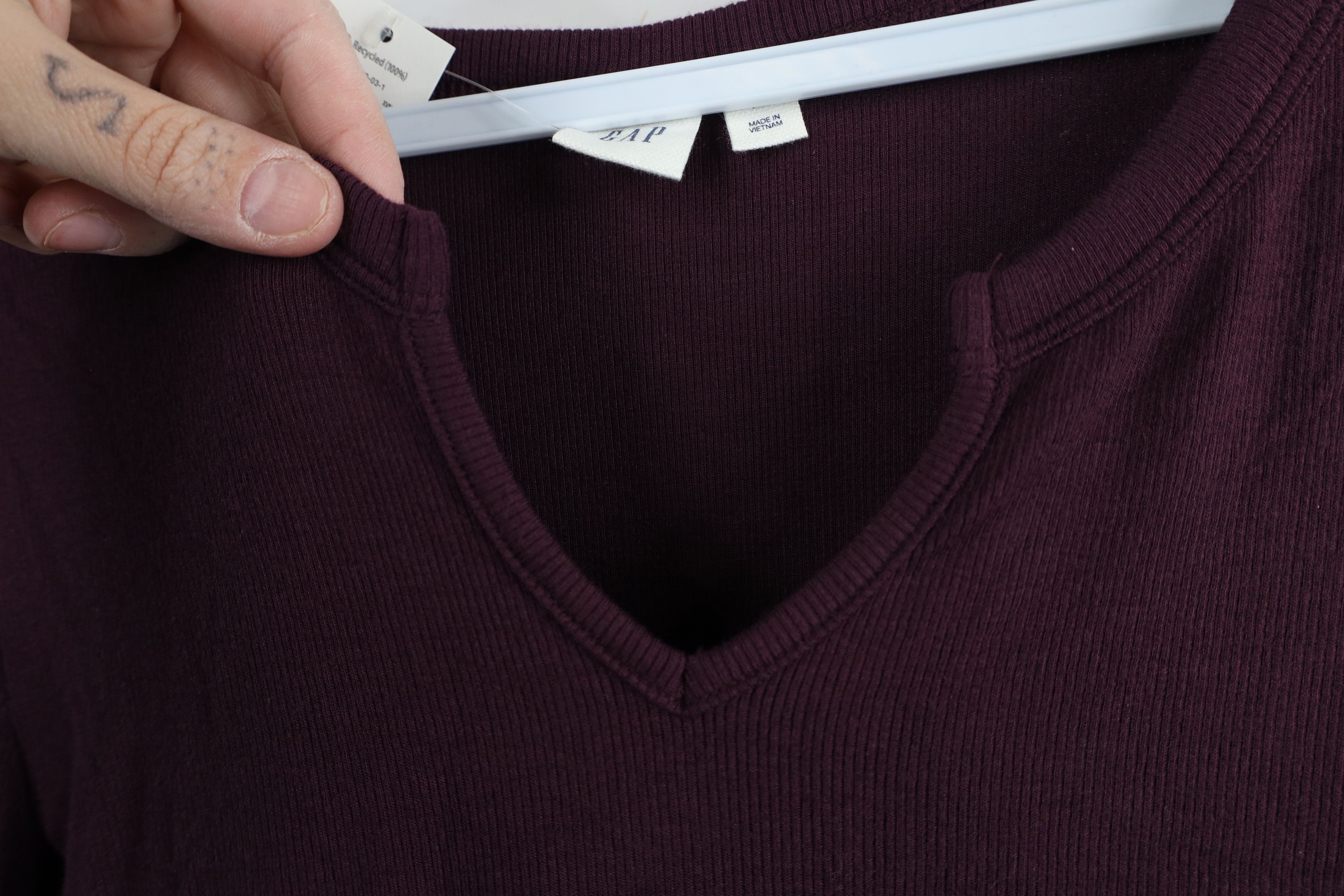 Gap × Vintage Deadstock Vintage Y2K Gap Thermal Ribbed Knit T-Shirt Purple Size XS / US 0-2 / IT 36-38 - 7 Thumbnail