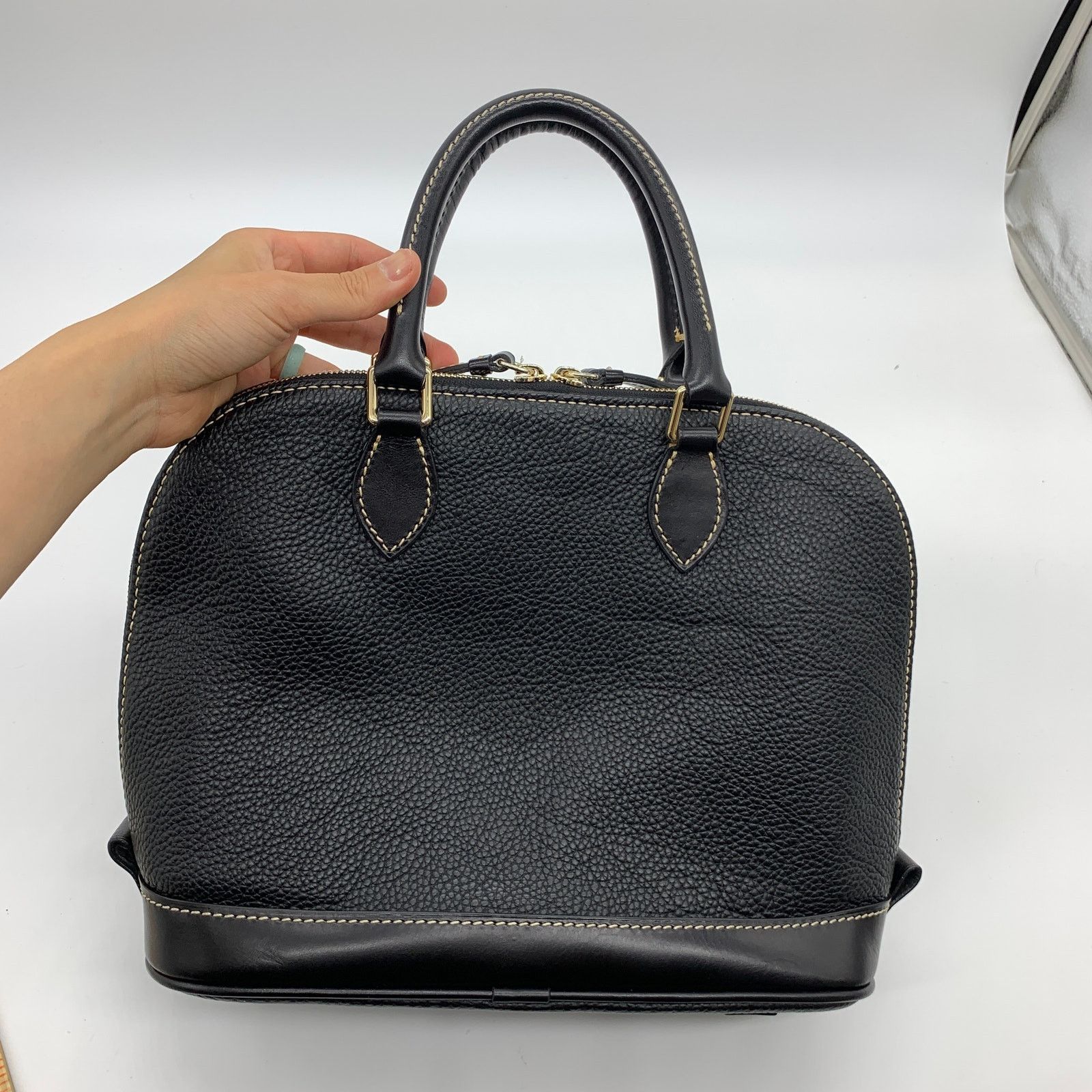 Dooney & Bourke Dooney & Bourke Black Pebble Leather Purse Zip Satchel Size ONE SIZE - 2 Thumbnail