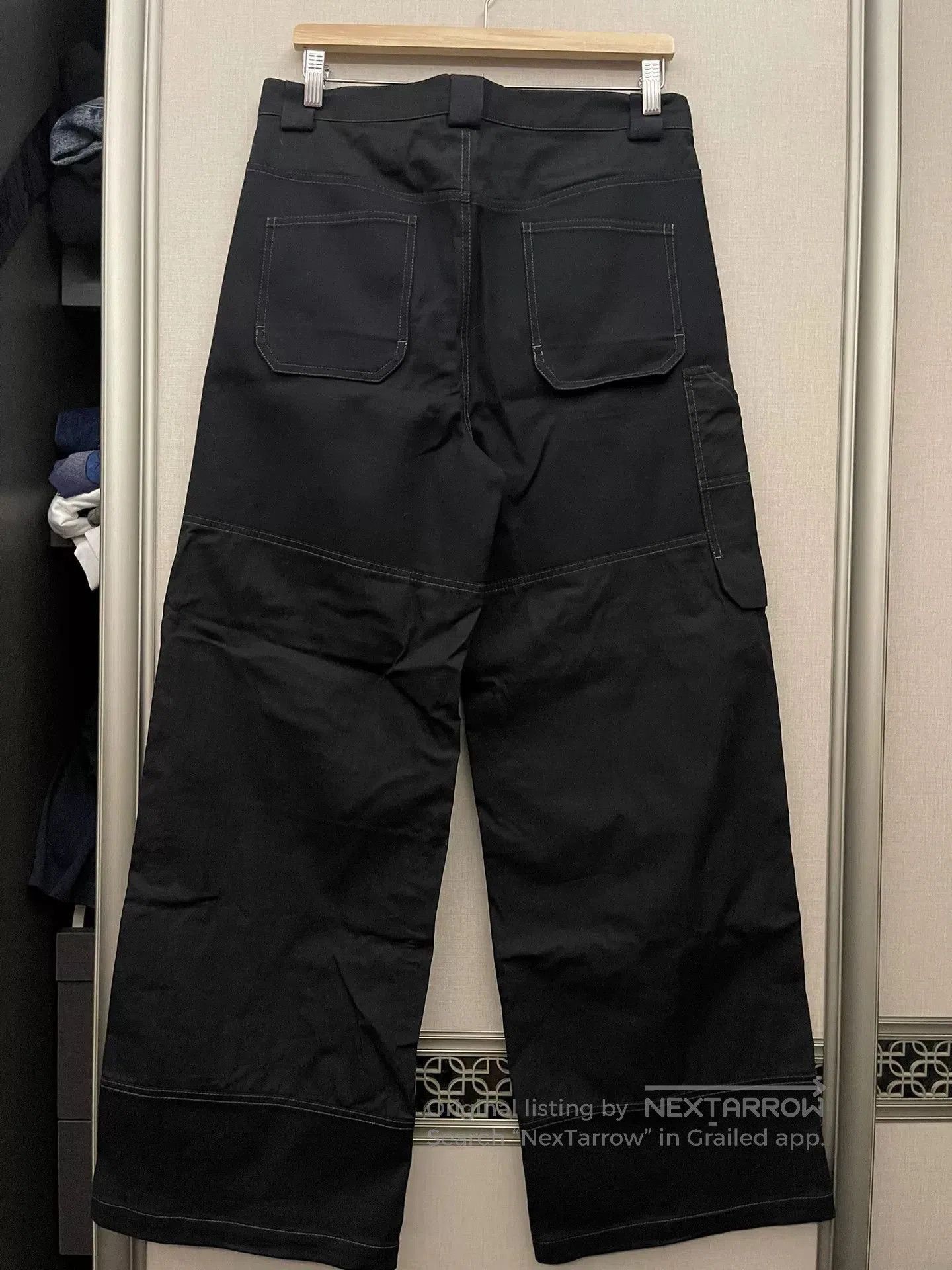 Other black cargo pants with zipper pockets. Size US 30 / EU 46 - 2 Thumbnail