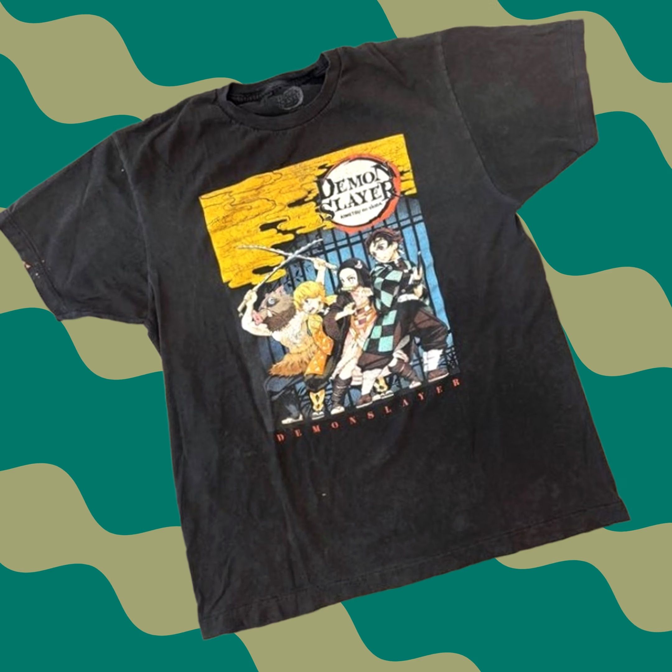 Vintage VINTAGE Demon Slayer Black Graphic T-Shirt L Men Short Sleeve Crew Neck Tiketsui? Size US L / EU 52-54 / 3 - 1 Thumbnail