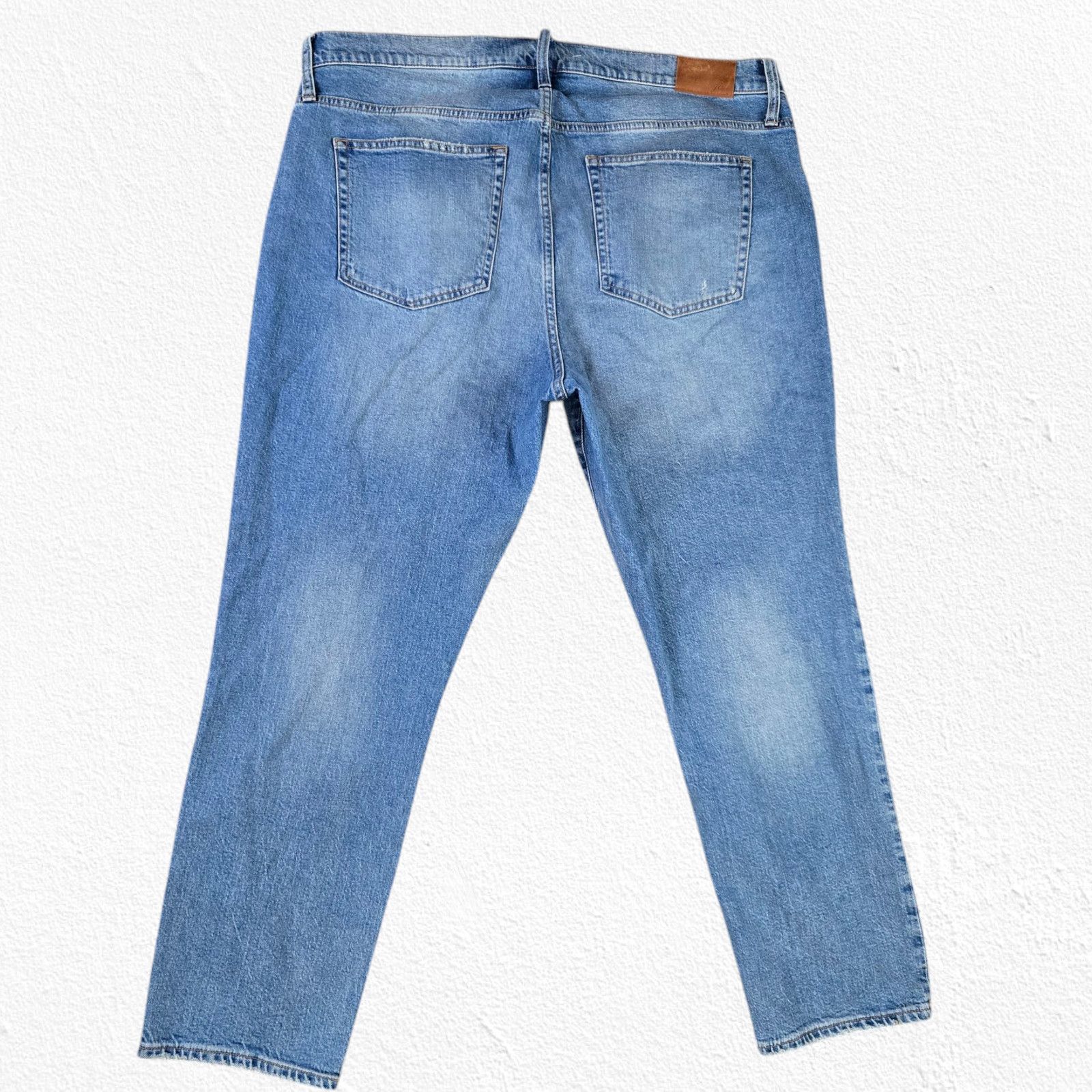 J.Crew J. Crew Medium Wash Ankle Slim Boyfriend Jeans Size 34 Size 40" / US 18 - 9 Thumbnail
