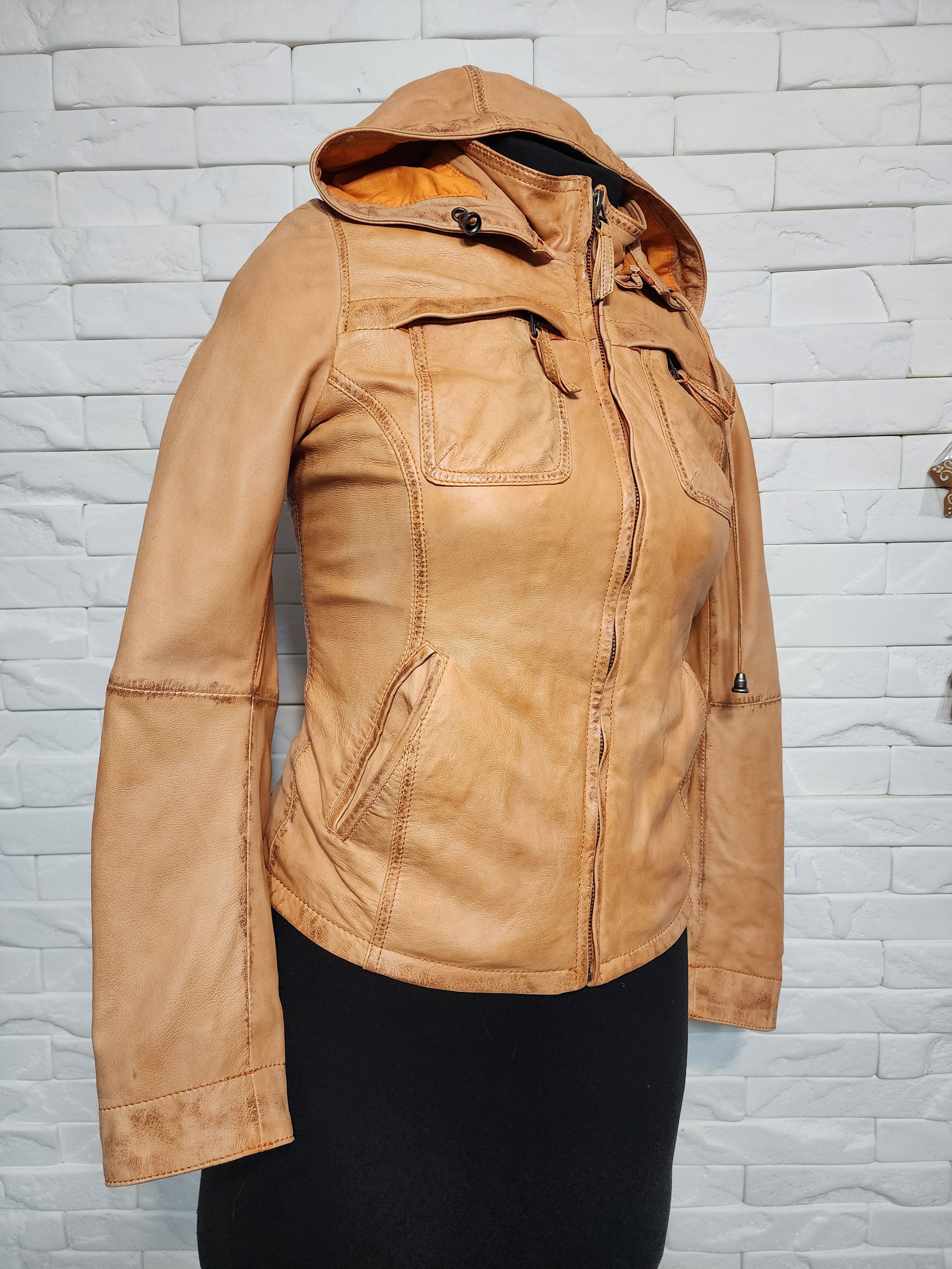 Gypsy Orange Leather Women's Sporty Jacket: Hooded Outwear. Size S / US 4 / IT 40 - 3 Thumbnail