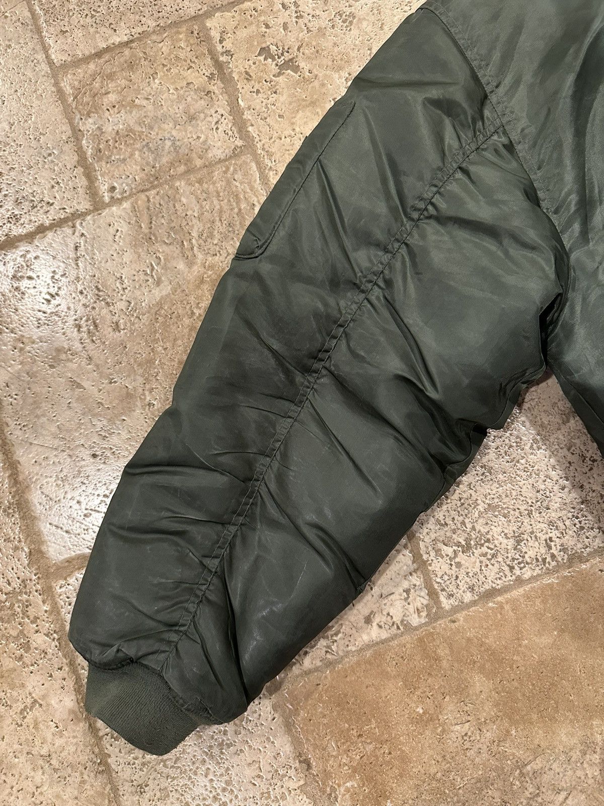 Vintage Vintage 90s C-4 Green Flight Bomber Oversized Jacket Size US XL / EU 56 / 4 - 12 Thumbnail