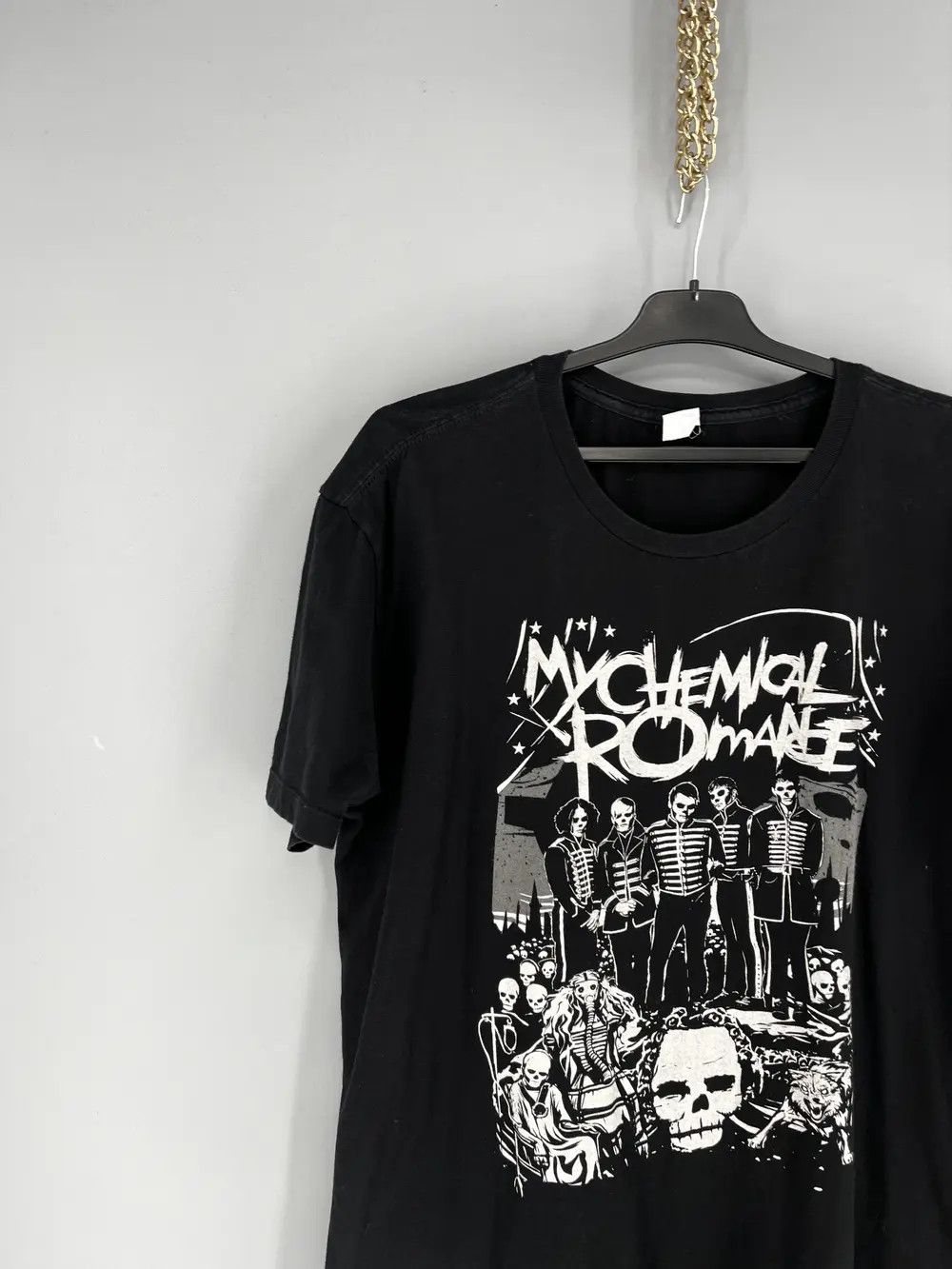 Vintage My Chemical Romance Vintage Y2K Rock Band Tee Size US L / EU 52-54 / 3 - 4 Thumbnail
