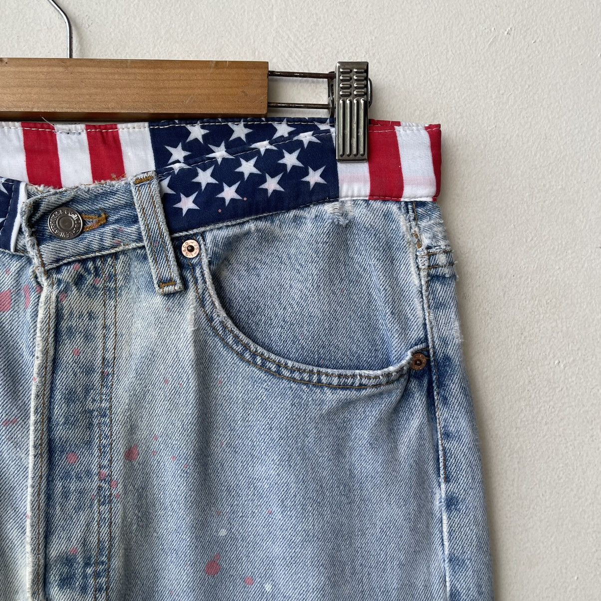 Levi's 90s Levi’s 501 Reworked Americana Paint Splatter Denim Jeans Size US 32 / EU 48 - 8 Thumbnail