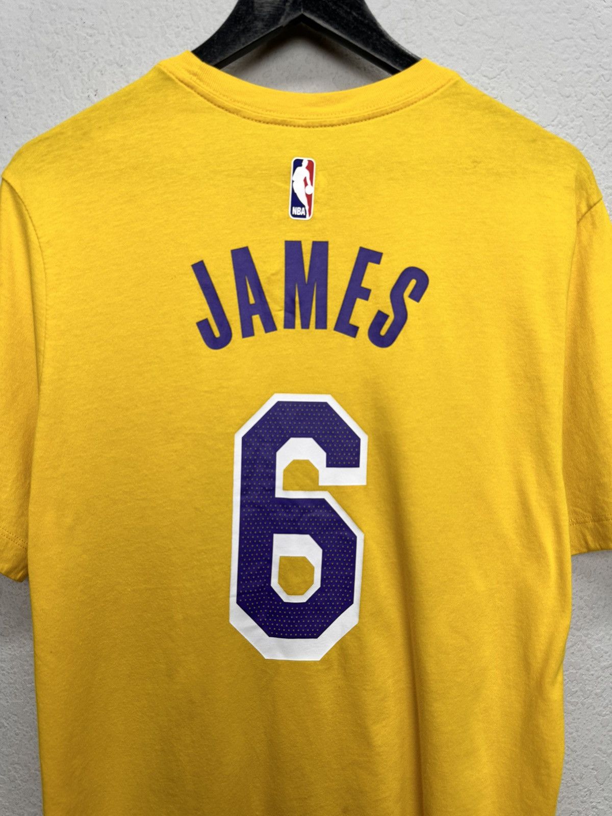 Nike Nike Lakers T-Shirt Basketball Soccer Jersey Streetwear Size US M / EU 48-50 / 2 - 9 Thumbnail