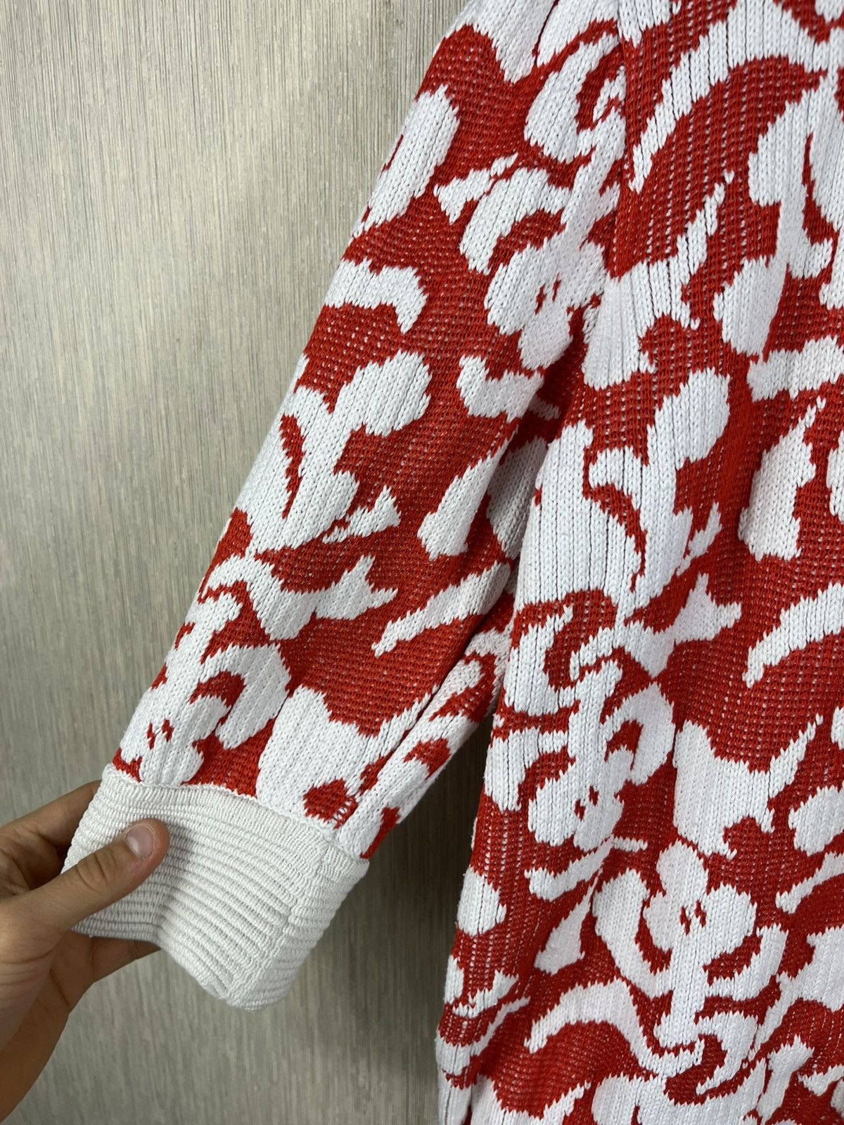 Givenchy Vintage Givenchy knitwear double-breasted floral cardigan Size M / US 6-8 / IT 42-44 - 9 Thumbnail