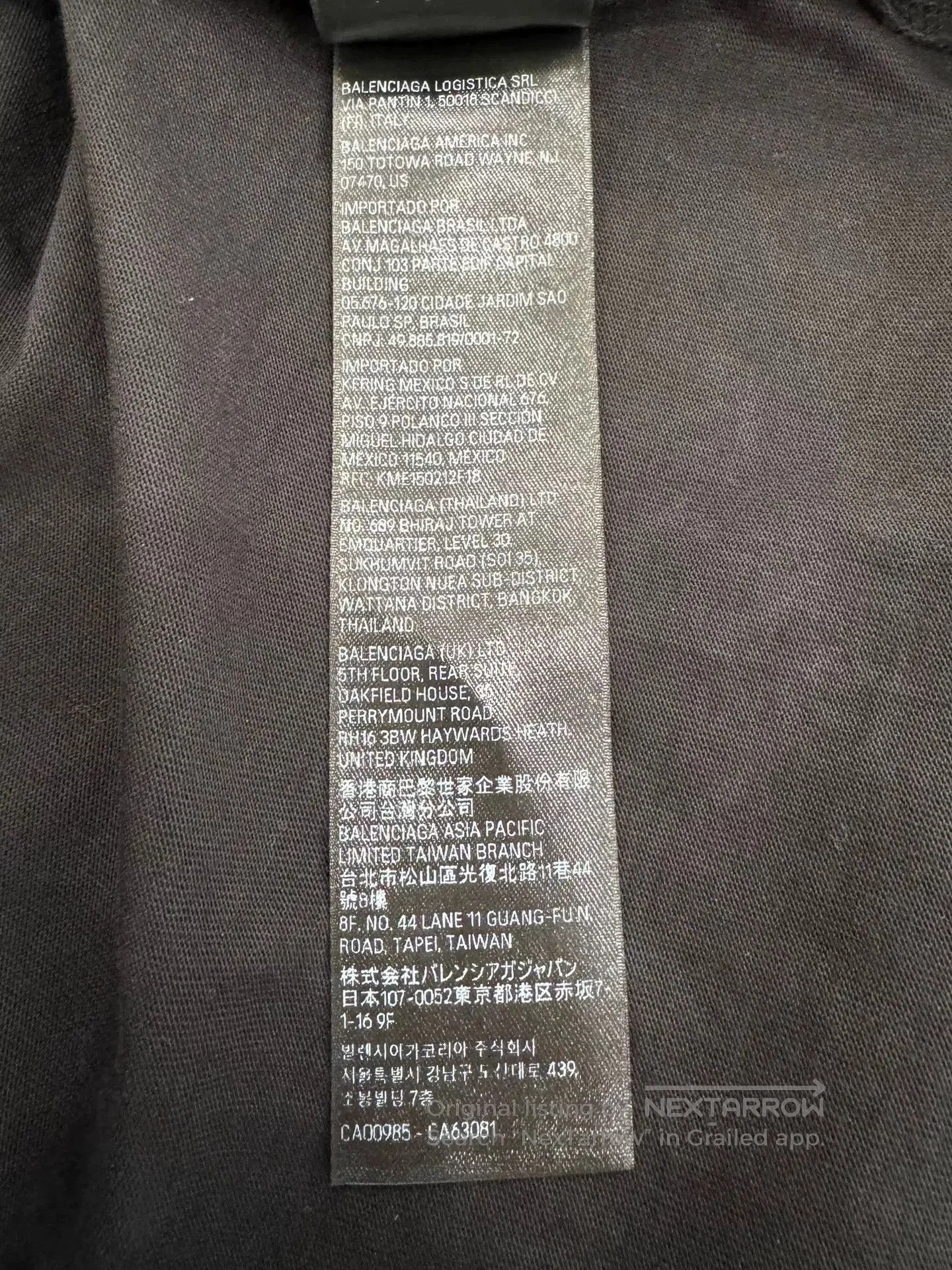 Balenciaga Balenciaga Rock Shield Logo Faded Black Tee. Size US L / EU 52-54 / 3 - 8 Thumbnail