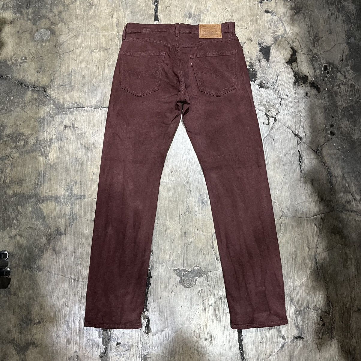 Tornado Mart Levi’s 502 Big E Regular Taper | Burgundy Size US 30 / EU 46 - 8 Thumbnail