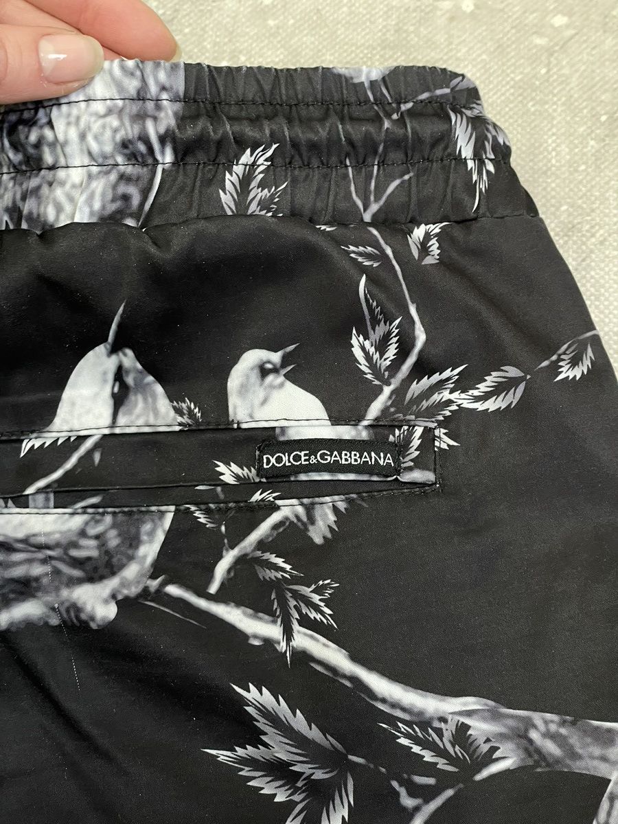 Dolce & Gabbana Dolce Gabbana swim Shorts over Printed baroque Size US 35 - 15 Thumbnail