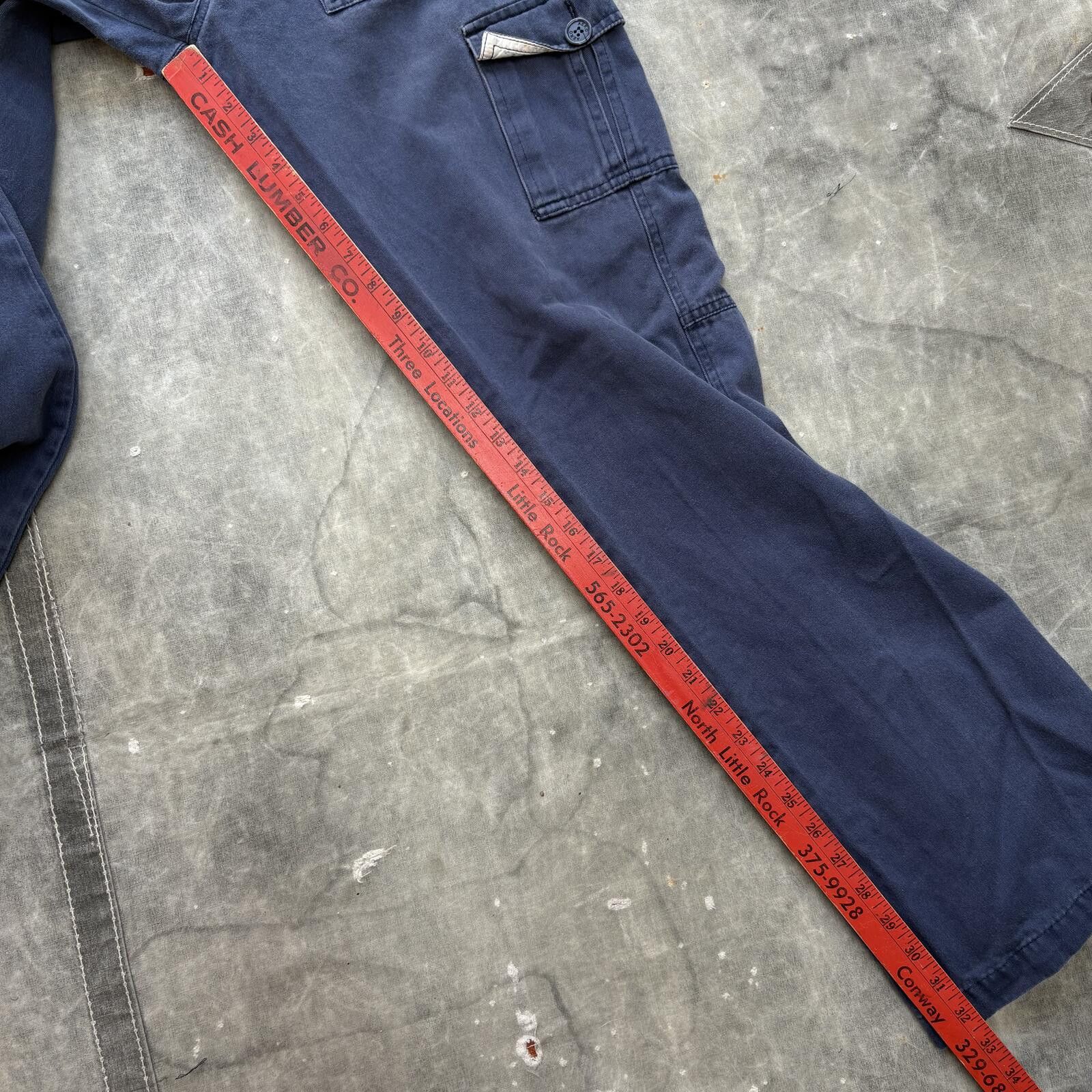 Aeropostale Vintage Y2K Aeropostale Grunge Low Rise Cargo Flare Pants Size 32" / US 10 / IT 46 - 6 Thumbnail