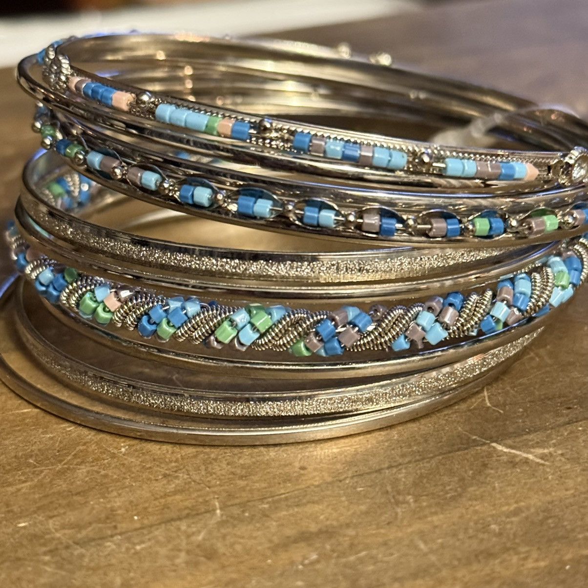 Other Silver tone bangle bracelet set Size ONE SIZE - 5 Thumbnail