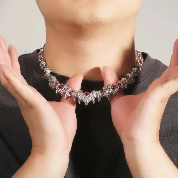 Jewelry Kizuki x Ayano Iced Out Silver Color Red Eyes Chain Necklace Size ONE SIZE - 2 Thumbnail