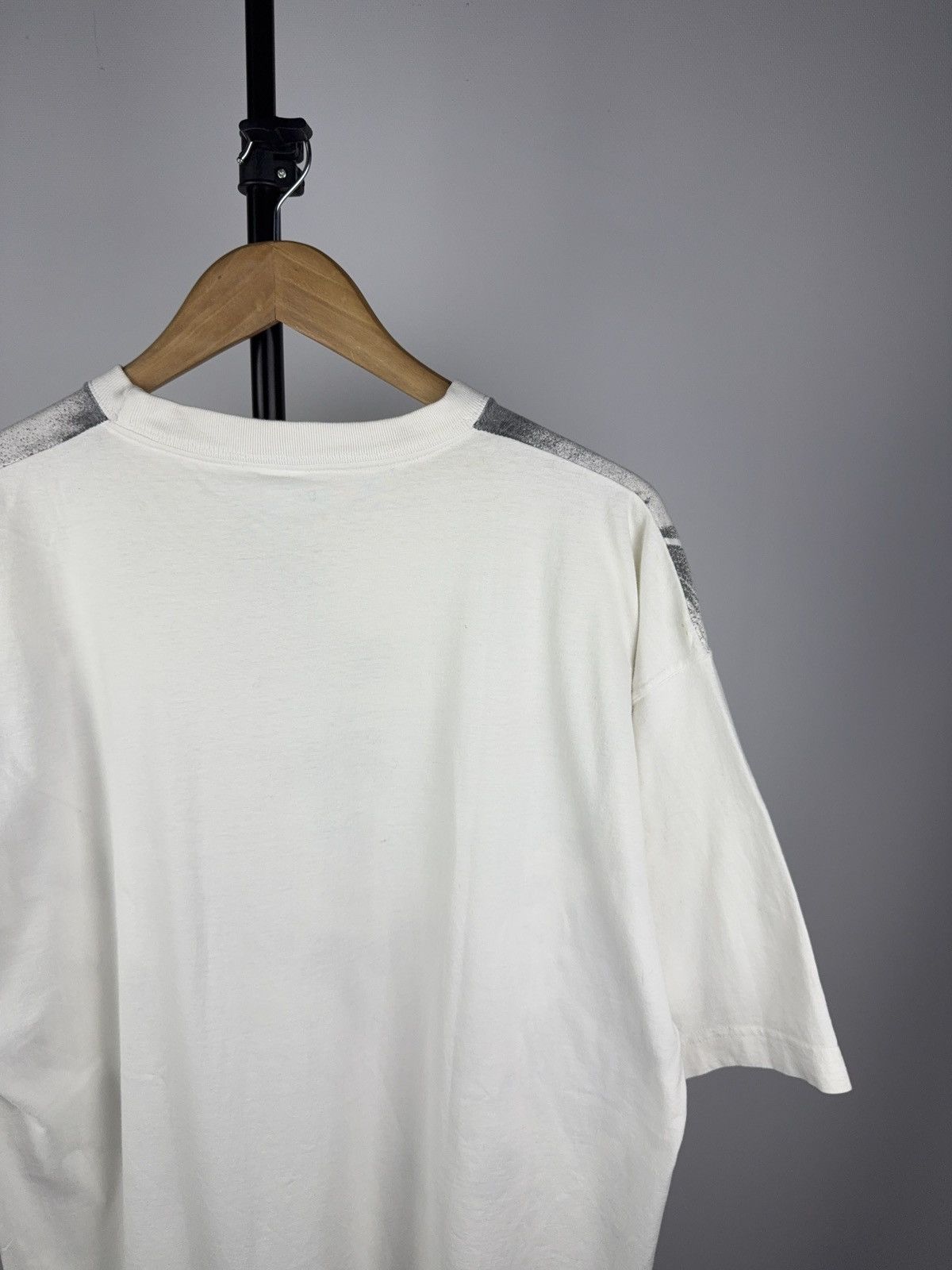 Japanese Brand × Vintage Avant-Garde Black & White Print Tee Surreal Art Photo Style Size US XL / EU 56 / 4 - 7 Thumbnail