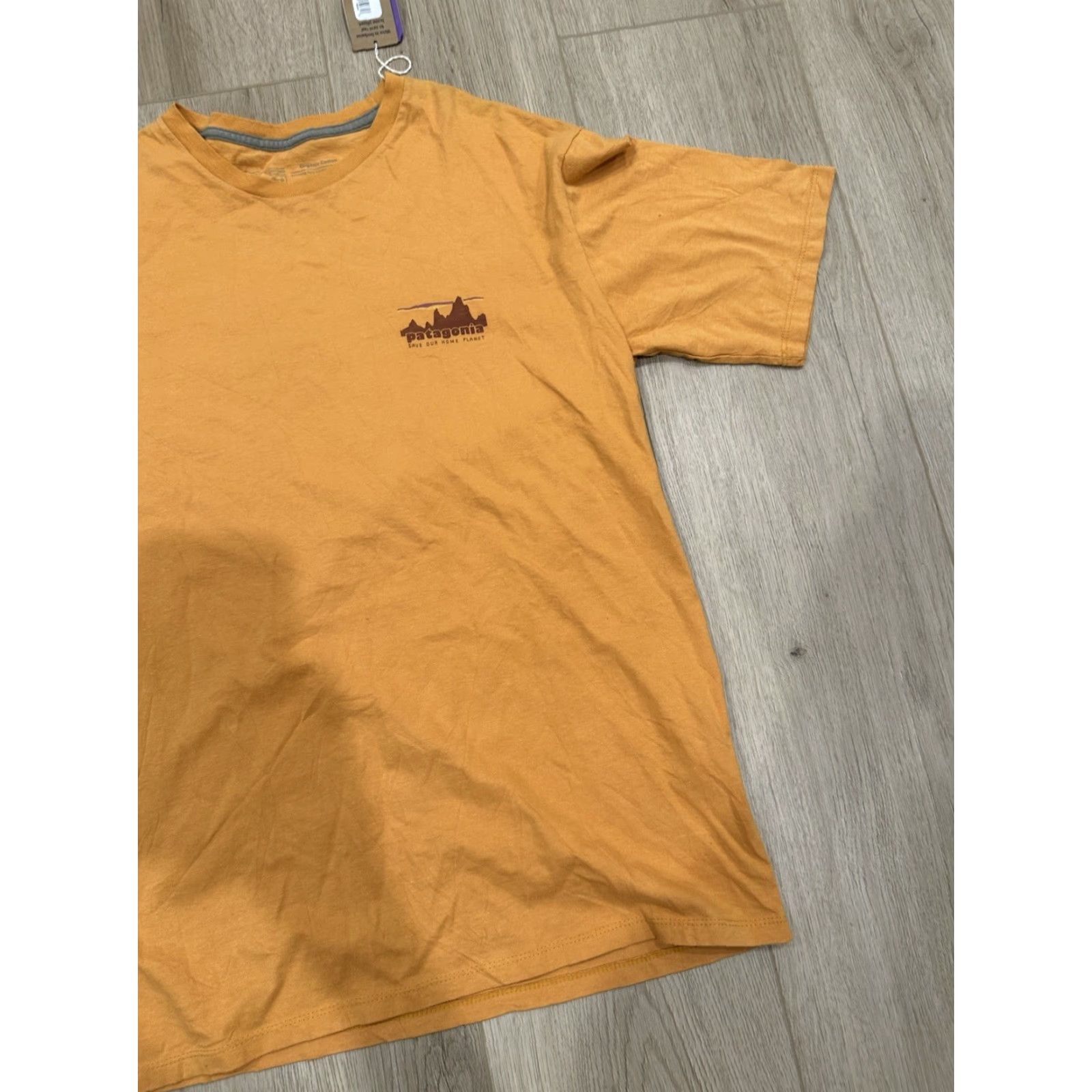 Patagonia NWT Patagonia T-Shirt Men Small S Orange 73 Skyline Organic Shirt Mens Size US S / EU 44-46 / 1 - 2 Thumbnail