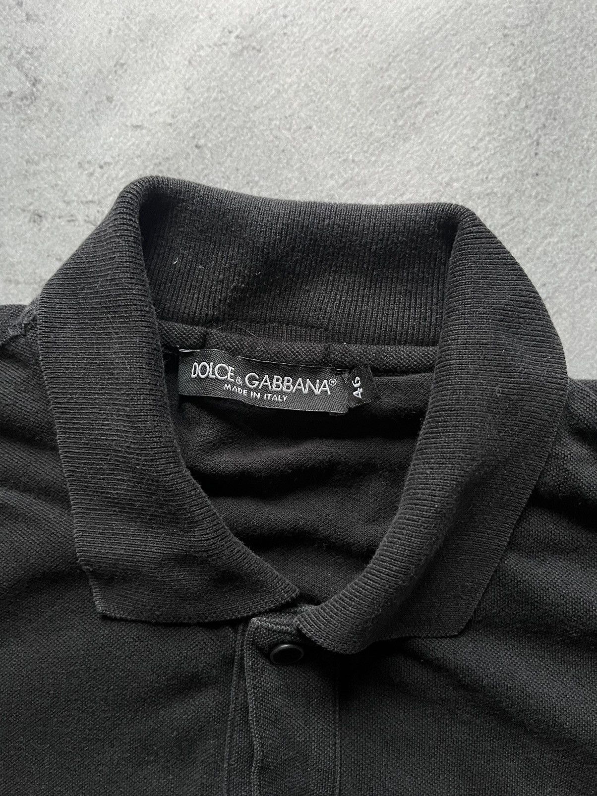 Dolce & Gabbana 💂🏻‍♀️Dolce & Gabbana black polo 💂🏻‍♀️ Size US S / EU 44-46 / 1 - 2 Thumbnail
